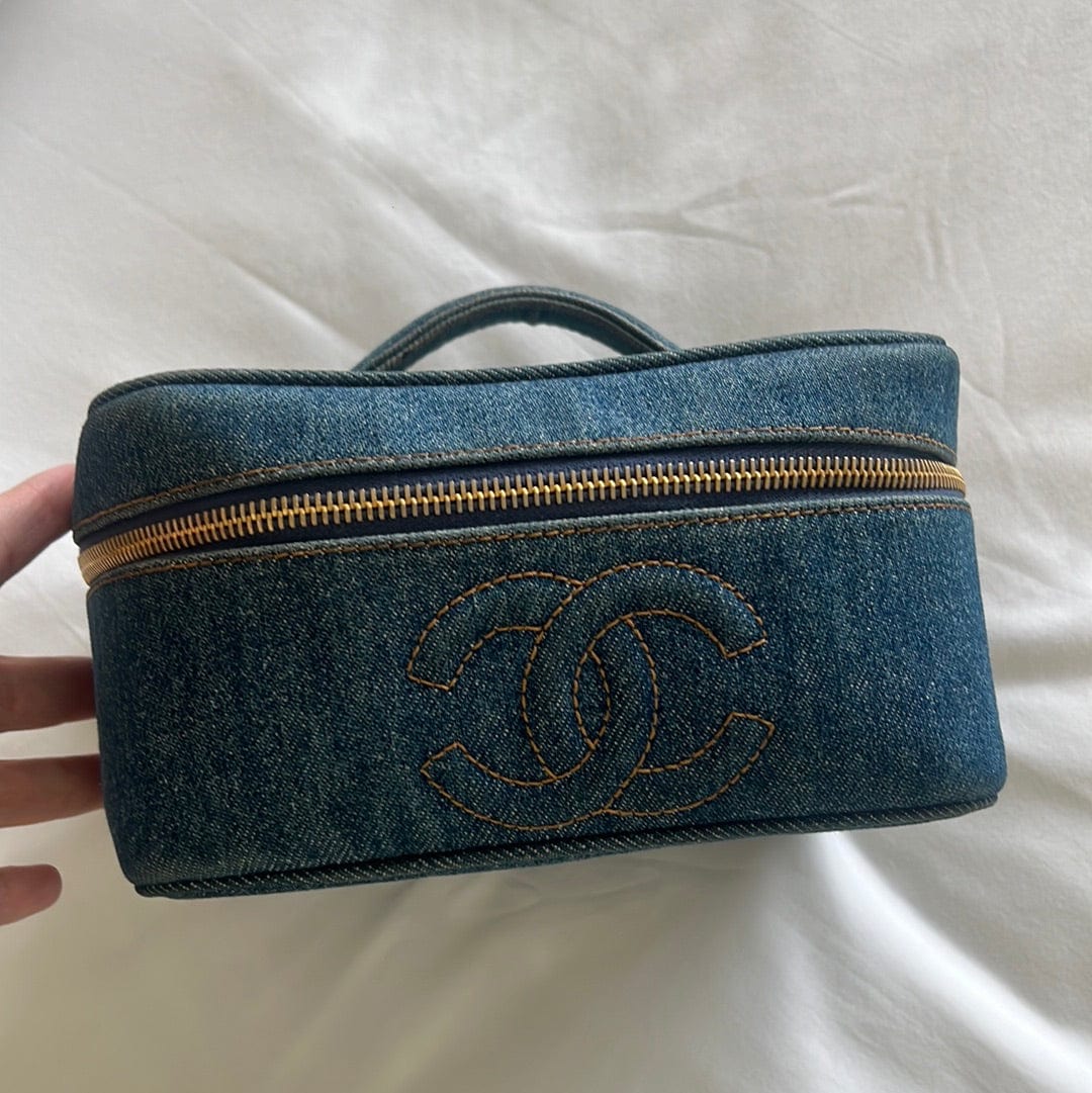 Chanel Chanel denim vanity bag with card and seal series 4 ASL8682