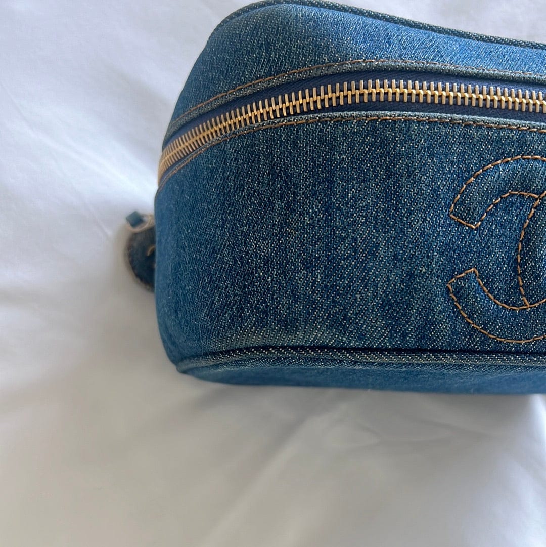 Chanel Chanel denim vanity bag with card and seal series 4 ASL8682