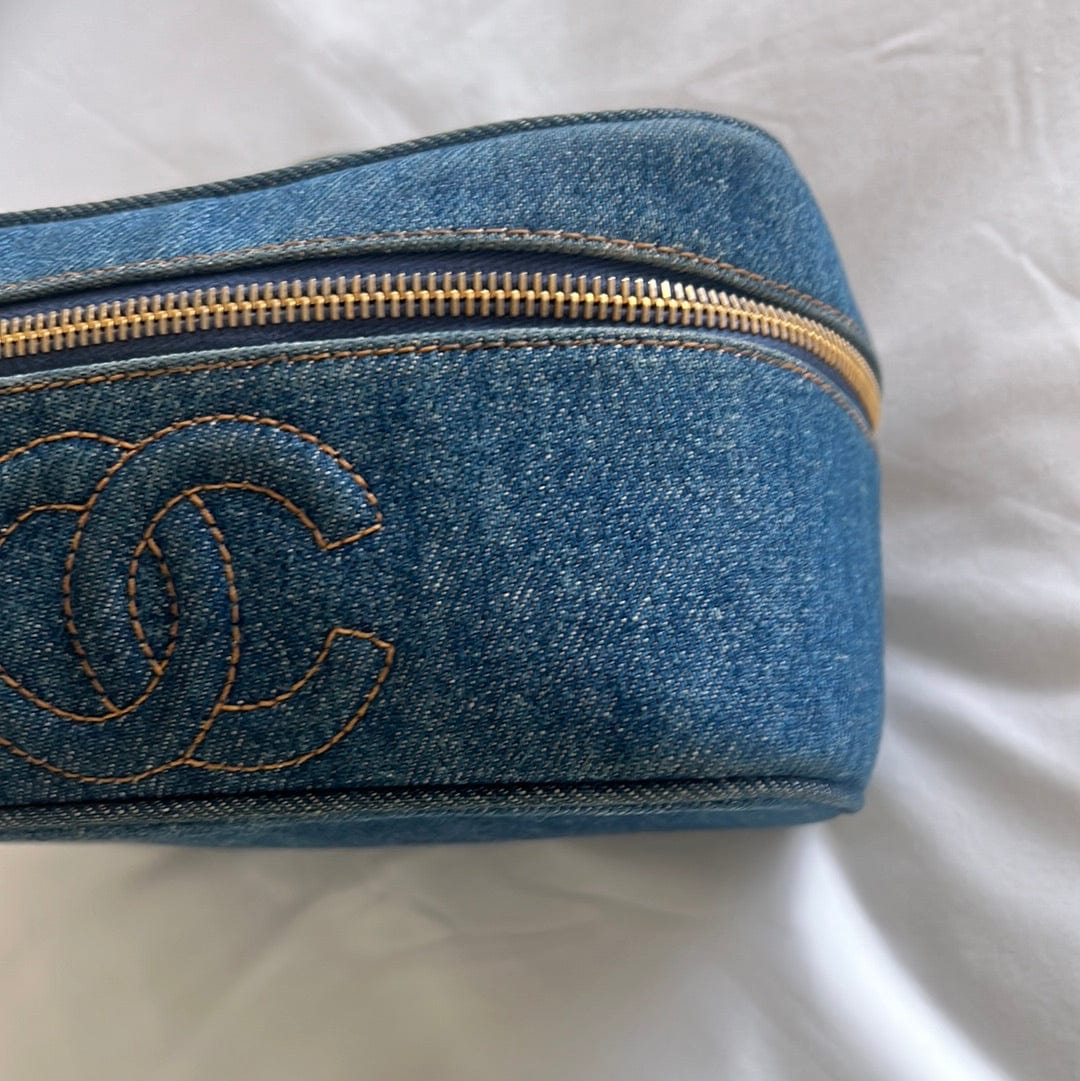 Chanel Chanel denim vanity bag with card and seal series 4 ASL8682