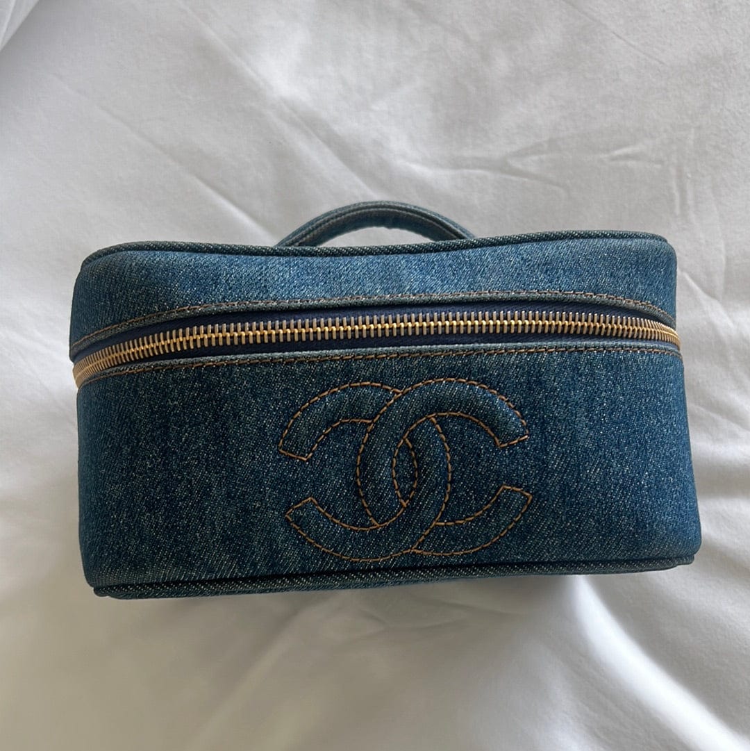 Chanel Chanel denim vanity bag with card and seal series 4 ASL8682