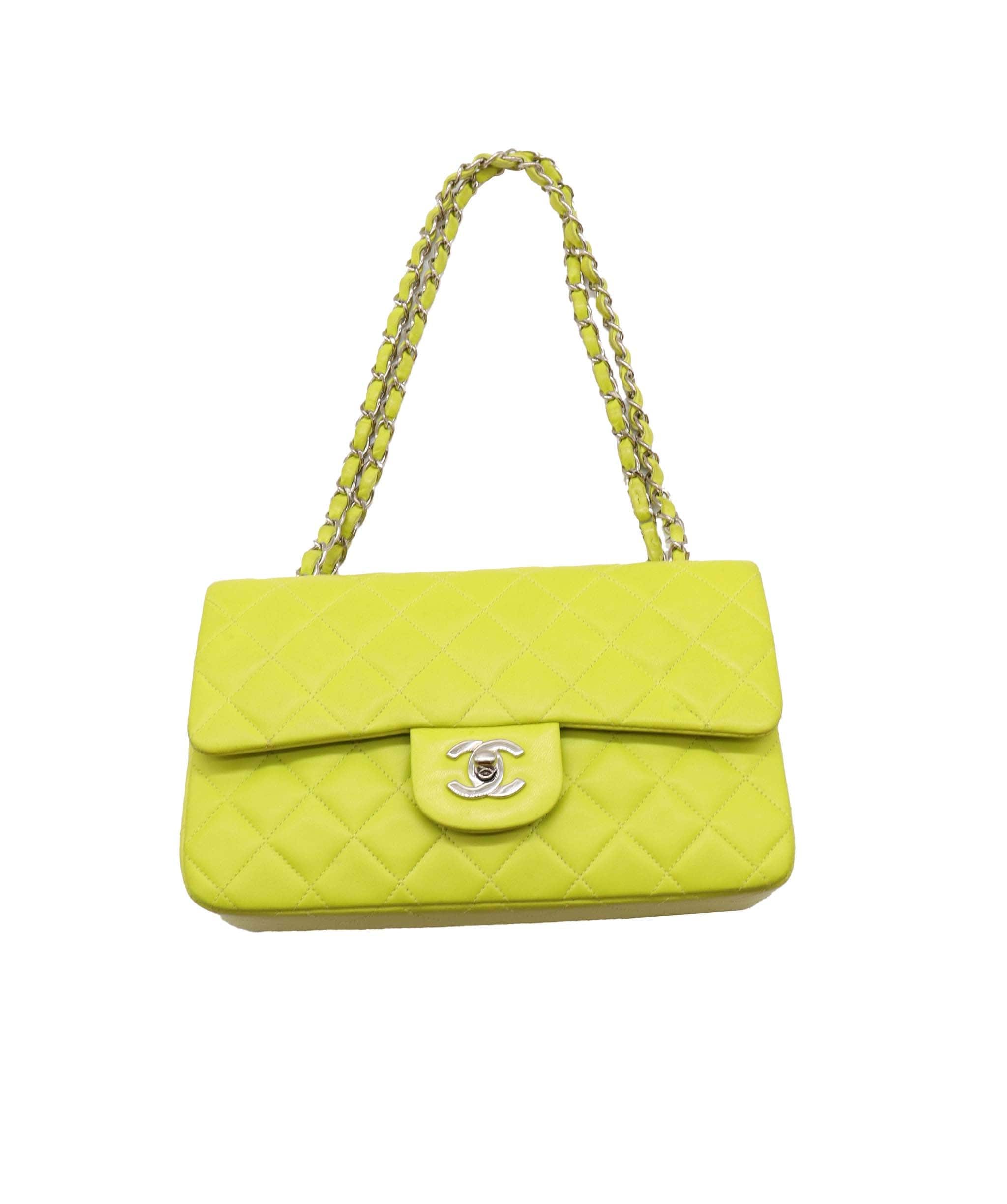 Chanel CHANEL lime lambskin classic flap SHW DXBS0586