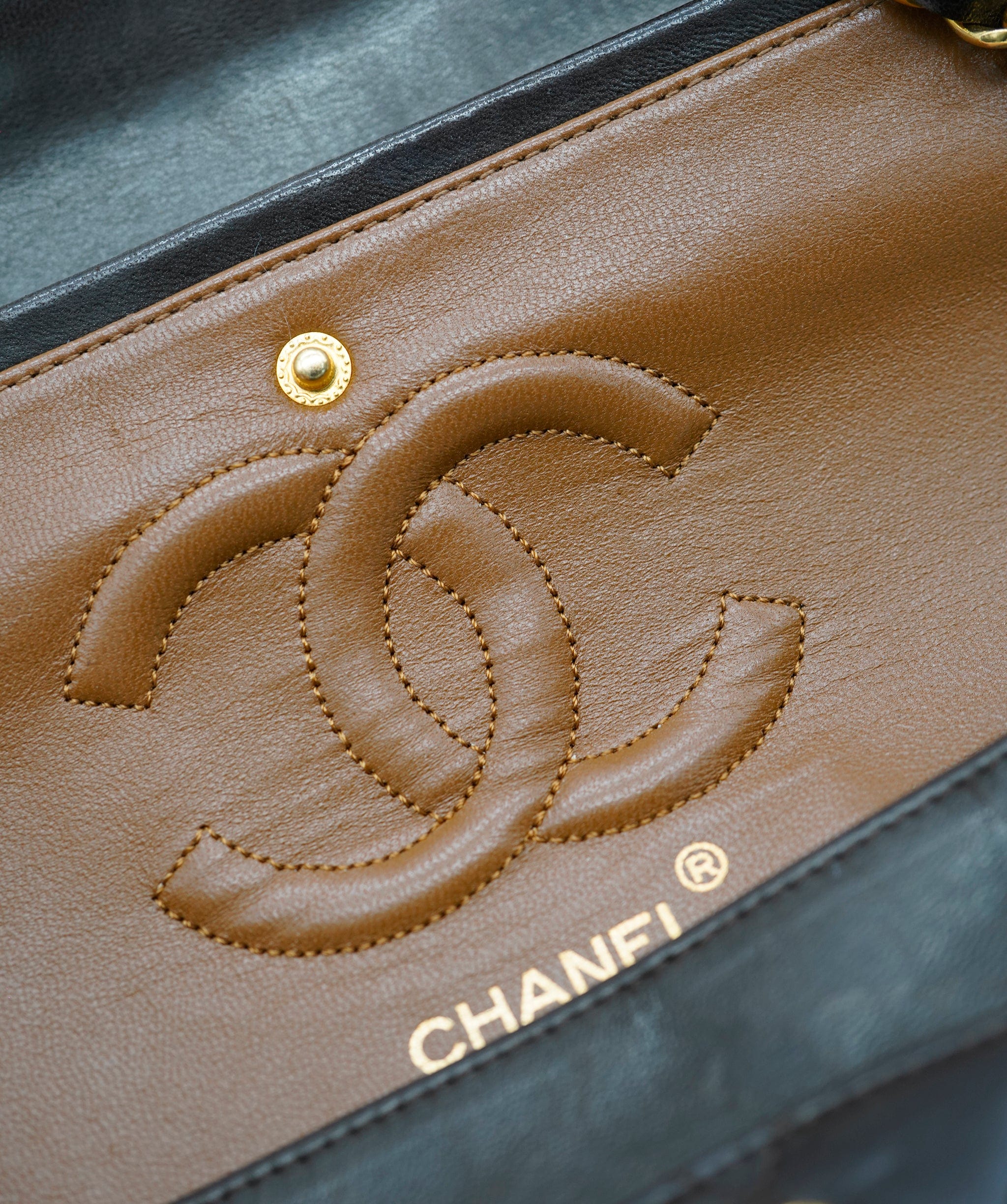 Chanel Chanel Matelasse 25 Brown 90164309 ASL7524