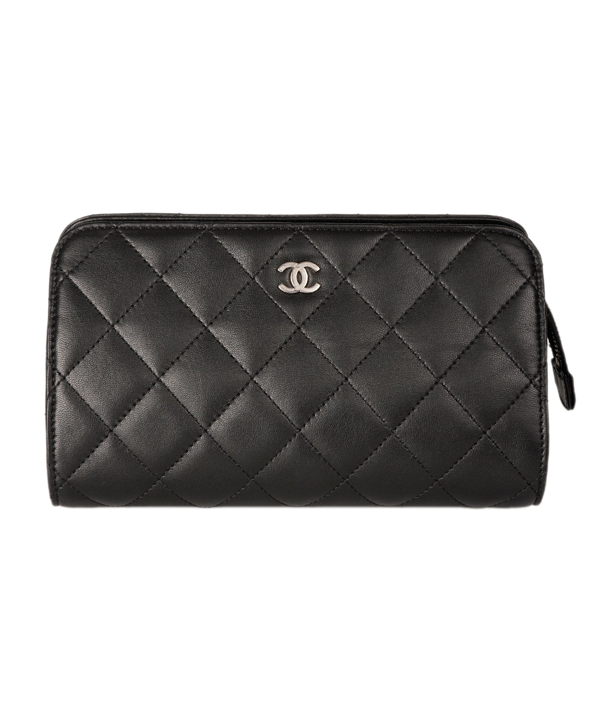 Chanel Chanel Matelasse Lambskin Black Pouch - DBXS1763