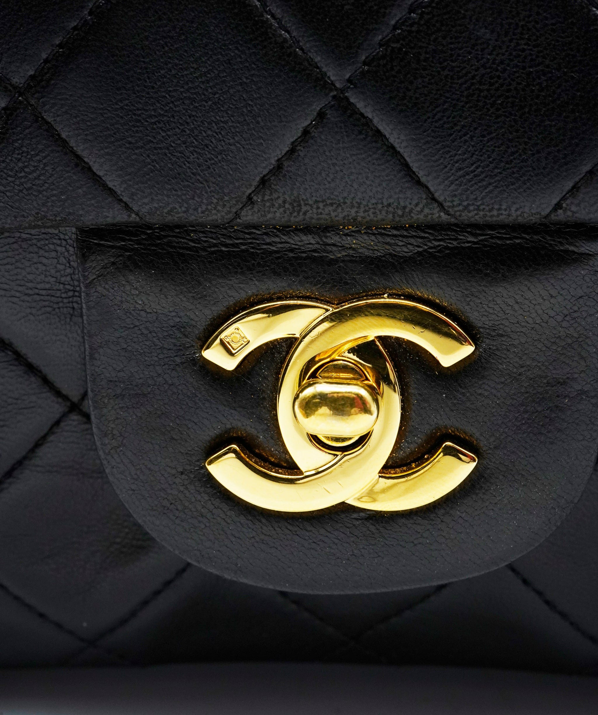 Chanel Chanel Materasse 23 black lambskin GHW Series 2 ASL9555