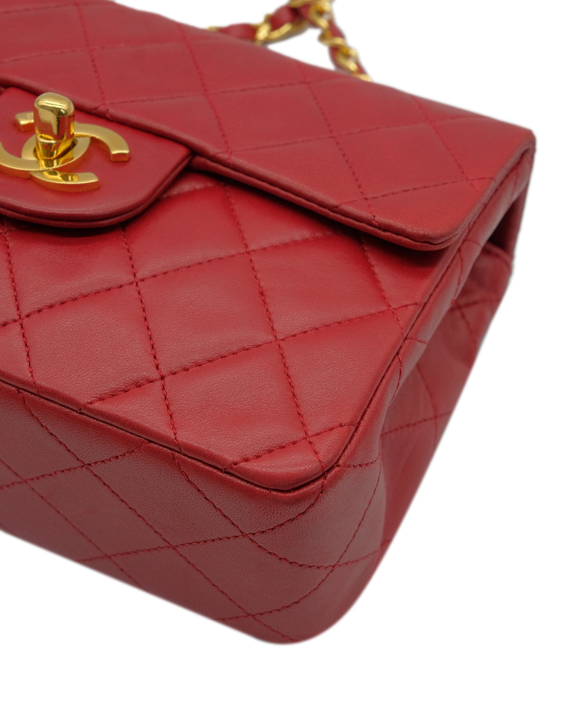 Chanel CHANEL Materrass17 Red ASL8446