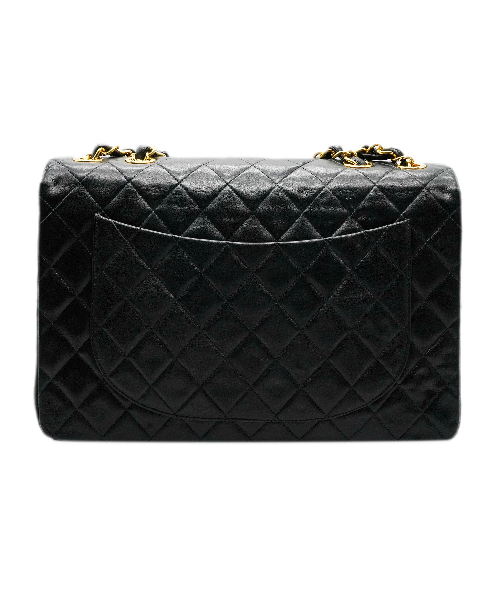 Chanel Chanel Maxi jumbo black lambskin GHW ASL10161