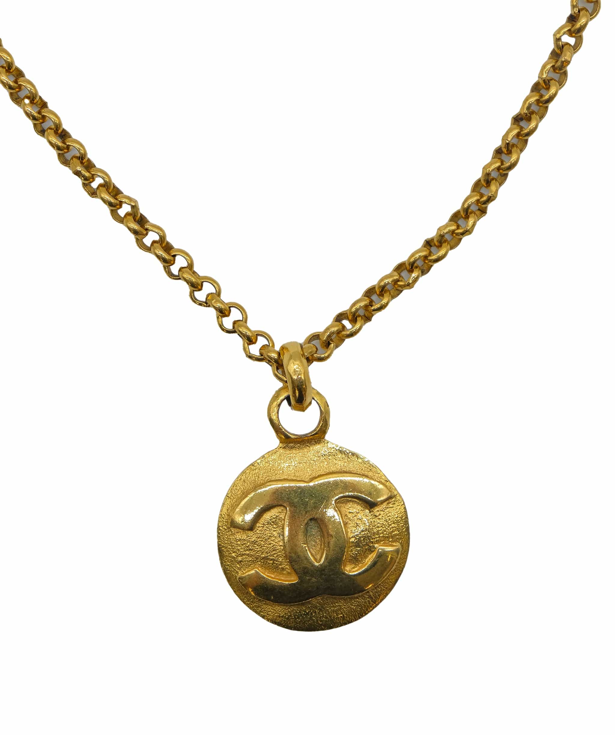 Chanel Chanel Medallion Necklace Gold ASC5301