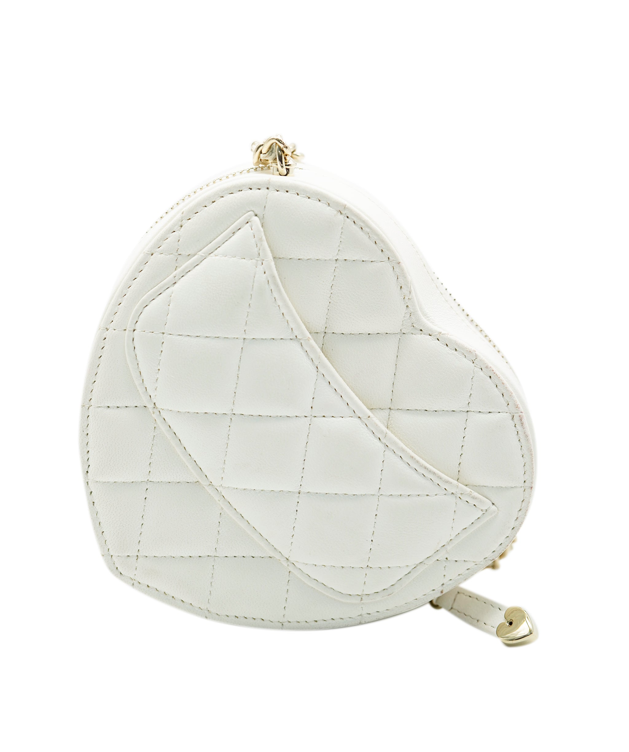 Chanel Chanel mini heart bag white lambskin AVC1299