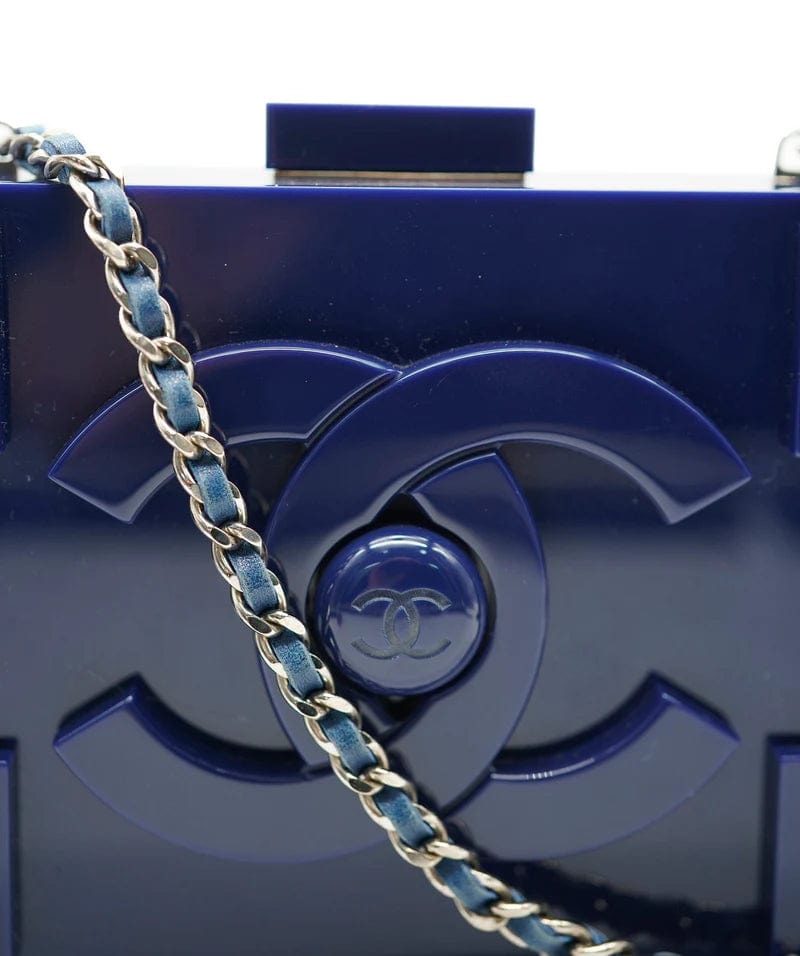 Chanel Chanel Navy Blue Plexiglass Boy Brick Lego Clutch - DXBS1469
