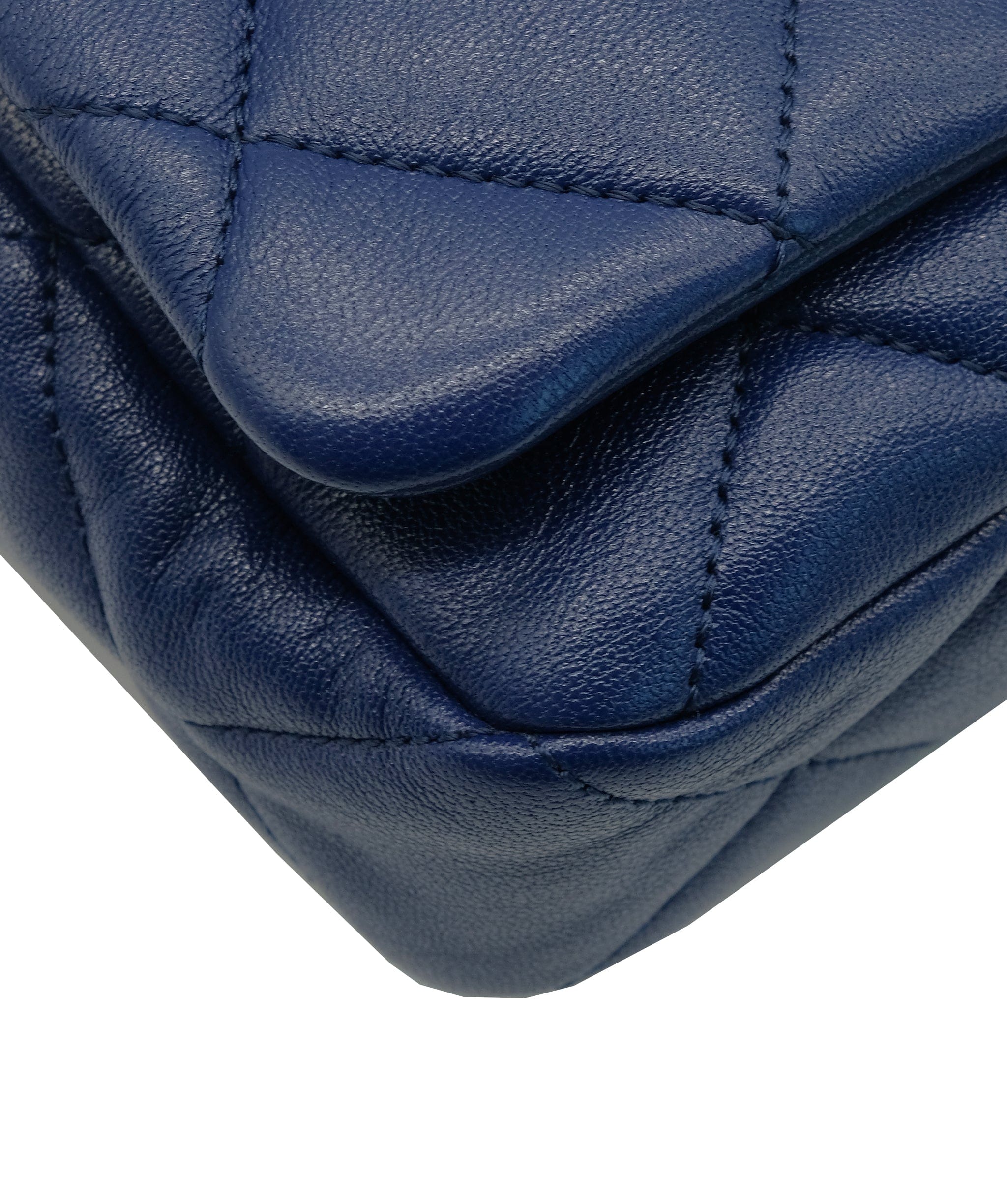 Chanel Chanel Navy Blue Waist Bag RJC2565