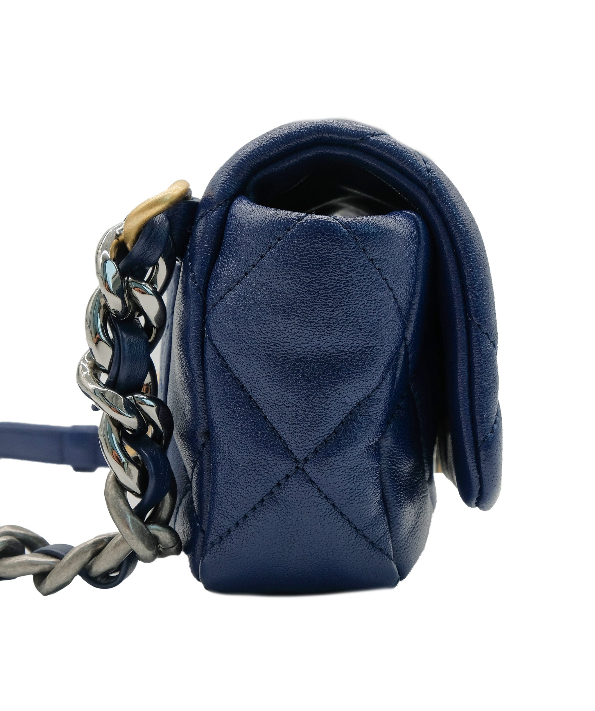 Chanel Chanel Navy Blue Waist Bag RJC2565