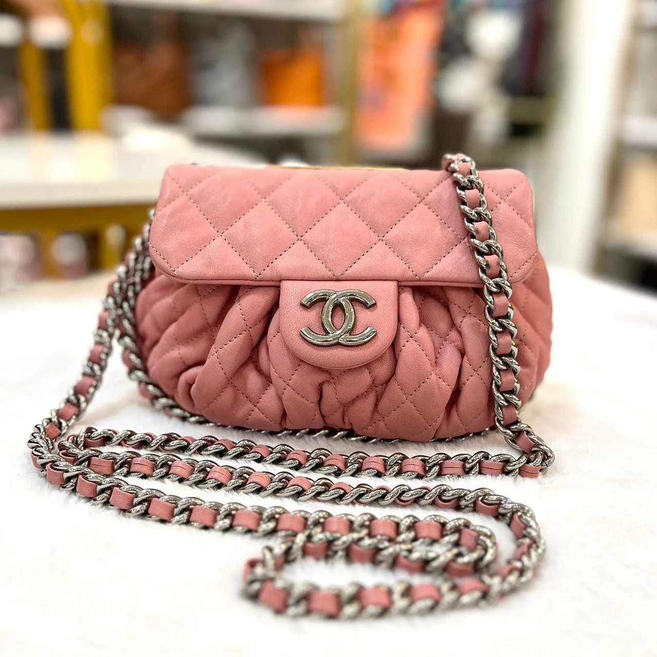 CHANEL CHANEL PINK CALFSKIN CHAIN AROUND MESSENGER CROSSBODY BAG IN SHW SYCHB1432