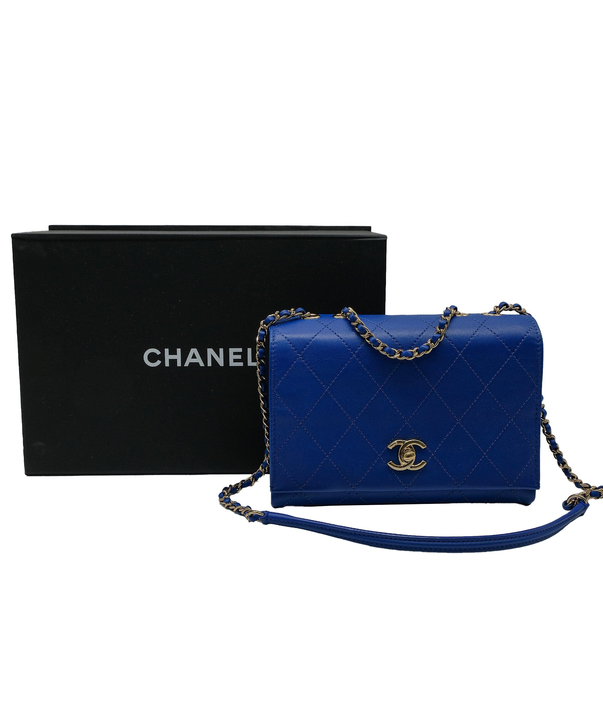 Chanel Chanel Royal Blue Crossbody Bag RJC3753