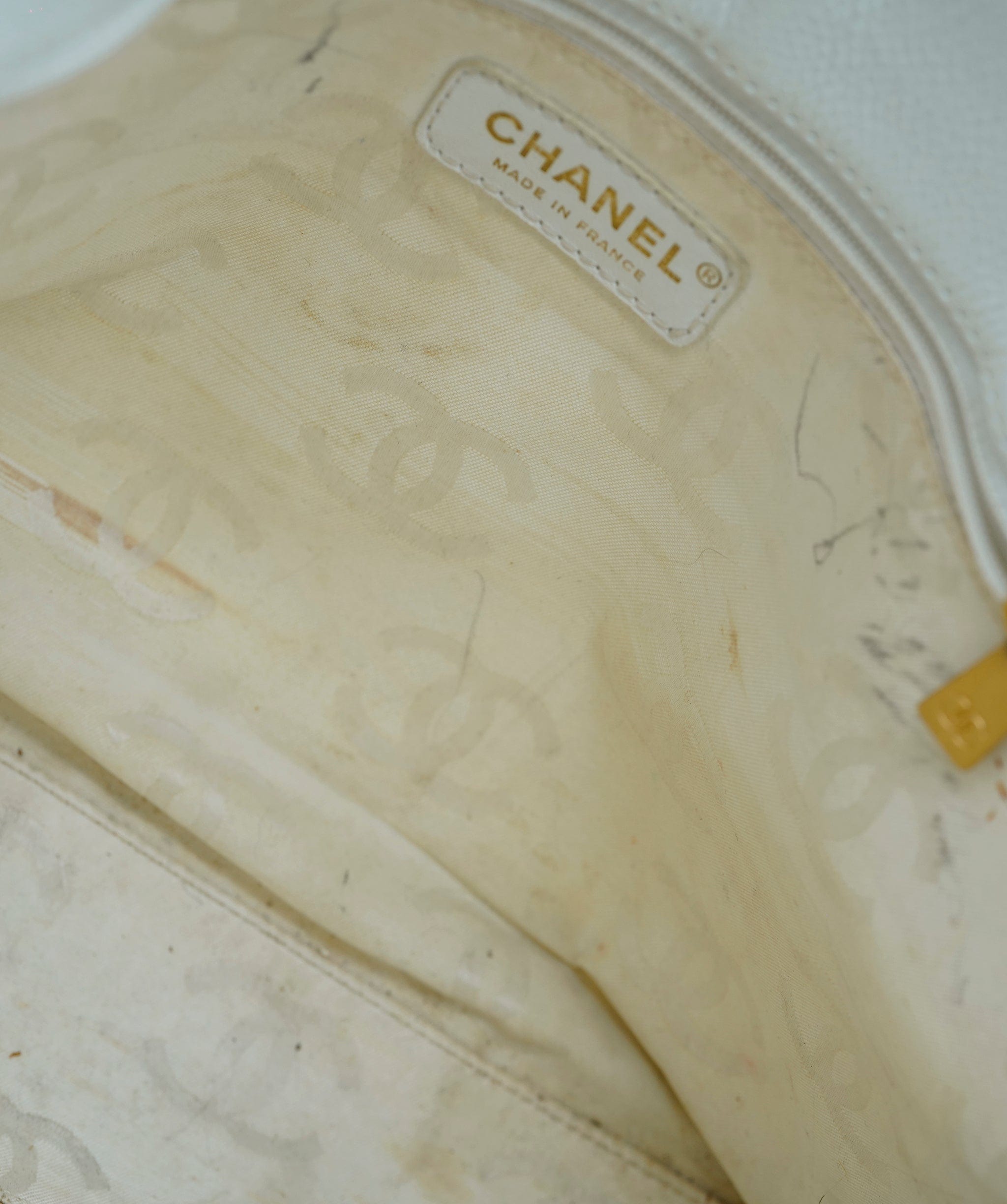 Chanel Chanel Shopping Bag caviar white CC vintage AVC1236