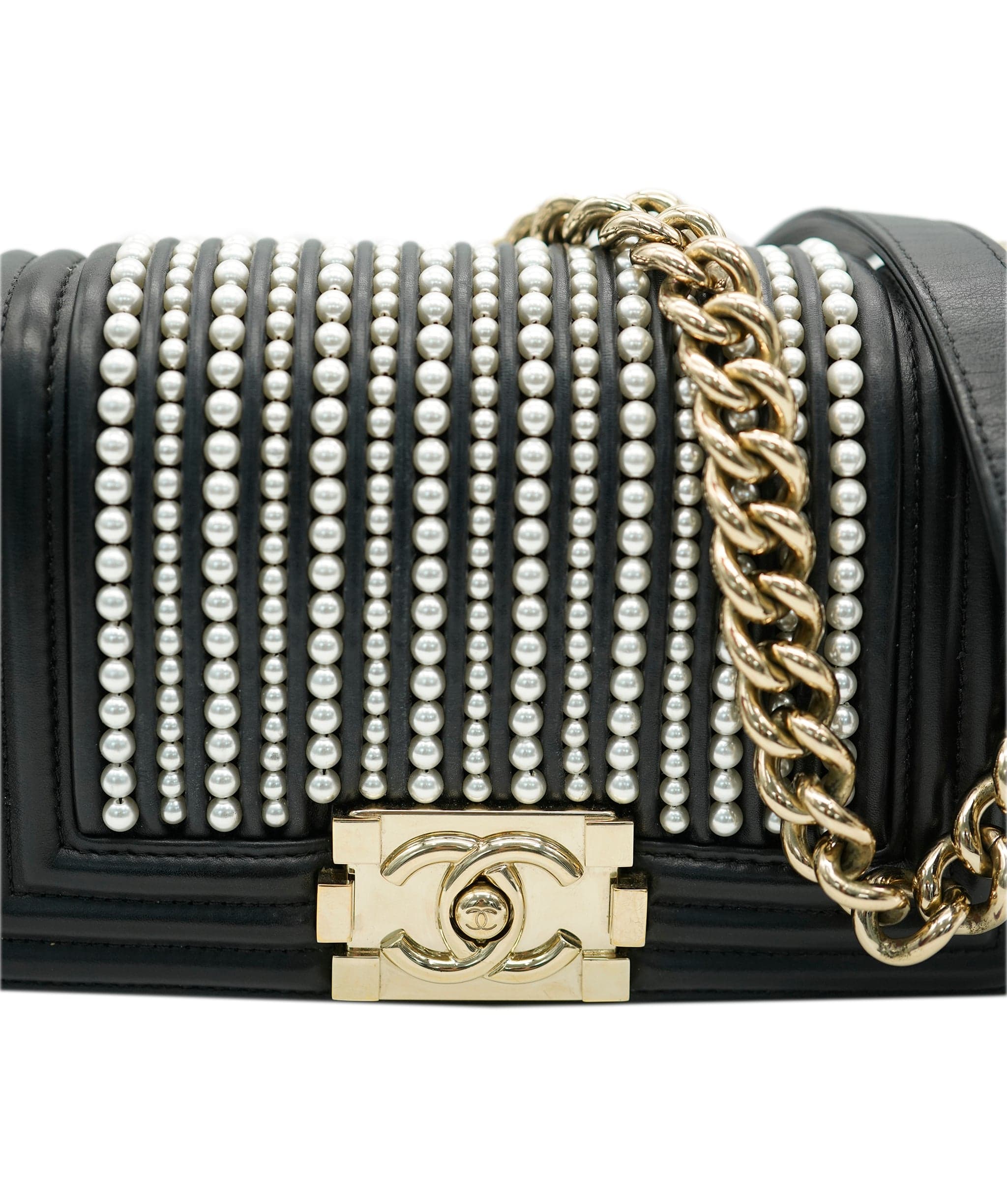 Chanel Chanel small pearl & black boy bag - AJC0777