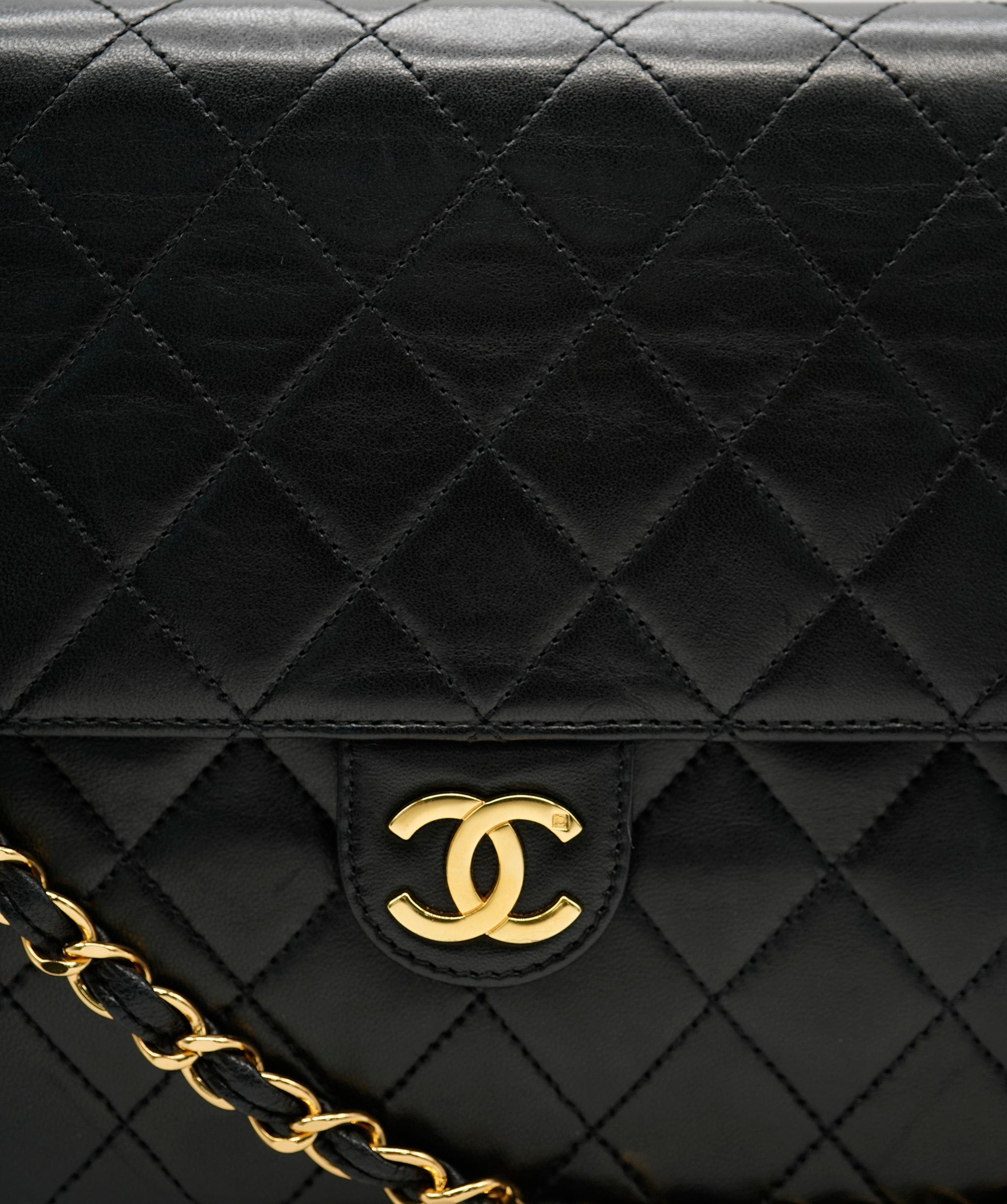 Chanel Chanel Square Straight Single Flap - AJC0188