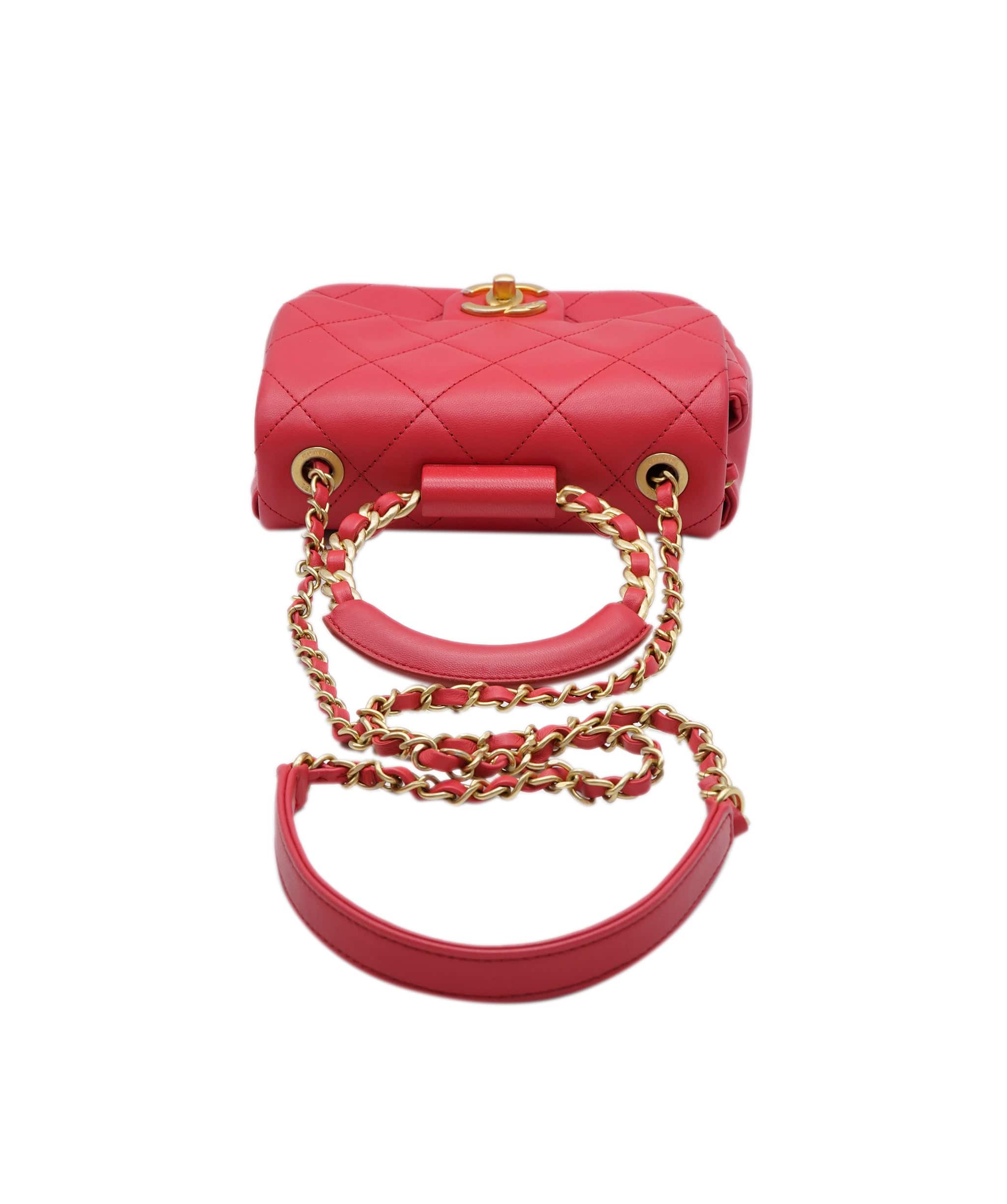 Chanel Chanel Top Handle Red Lambskin with GHW  ALC1531