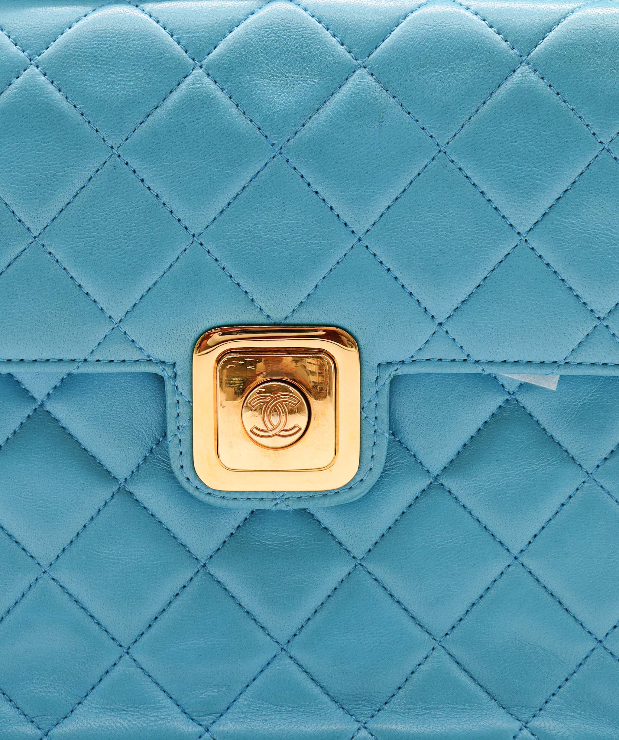 Chanel Chanel turquoise lambskin pop lock bag  90247403 DXBS0606