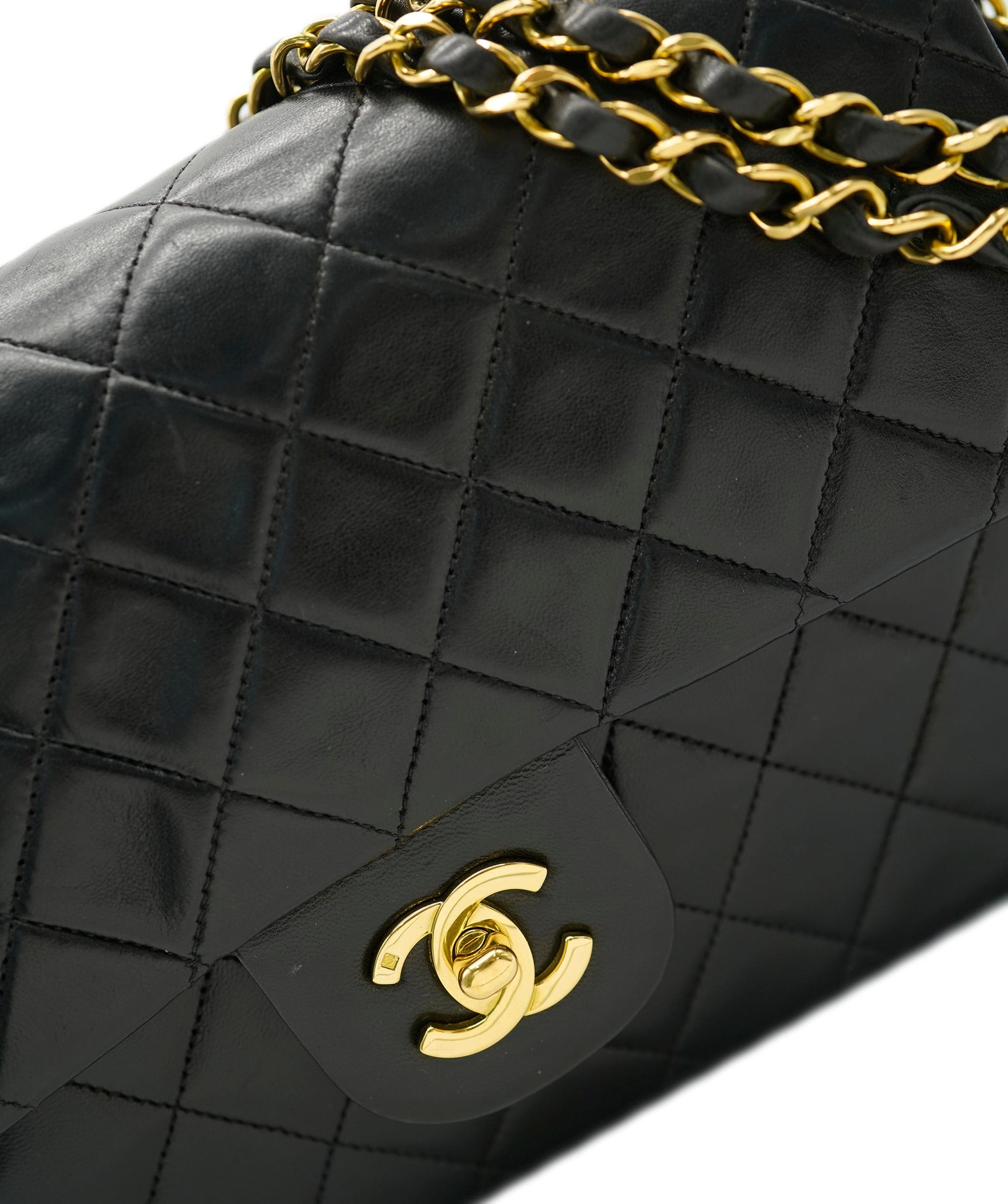 Chanel Chanel Vintage Classic Flap Medium Black Lambskin GHW #3 ASL10545