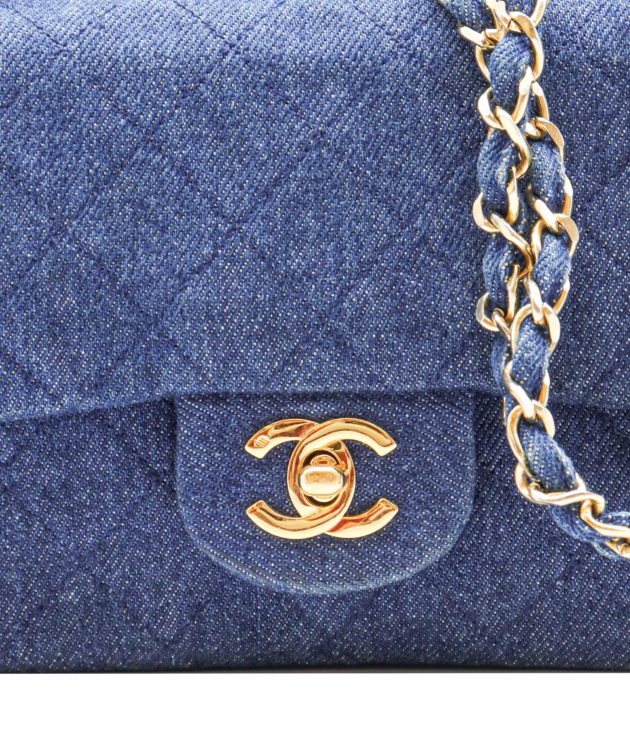 Chanel CHANEL VINTAGE CLASSIC FLAP SMALL CHAIN SHOULDER BAG BLUE DENIM 90246350 DXBS0596