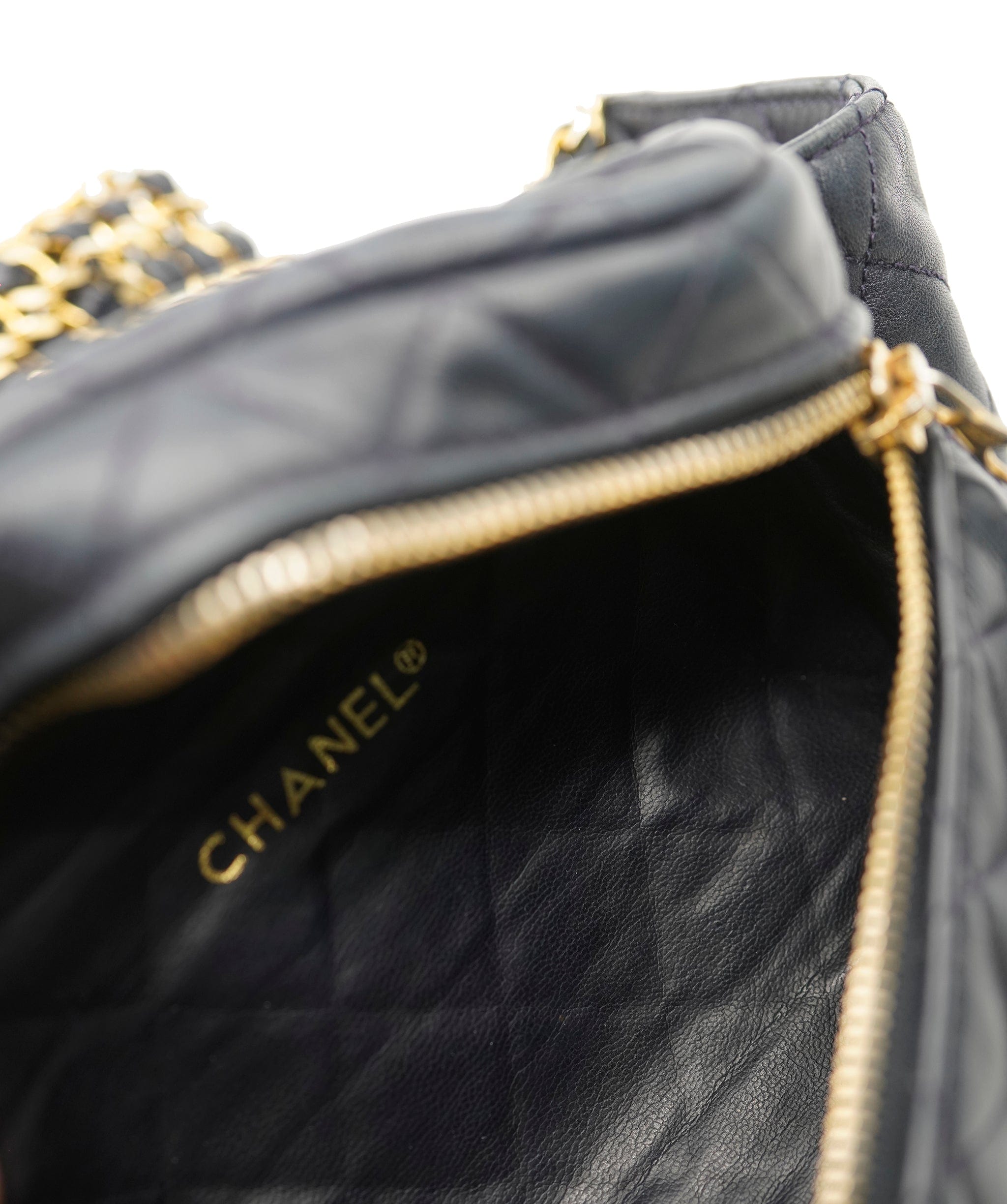 Chanel Chanel Vintage Lambskin Quilted Belt Bag *From Sabrina's Closet* ALC1242