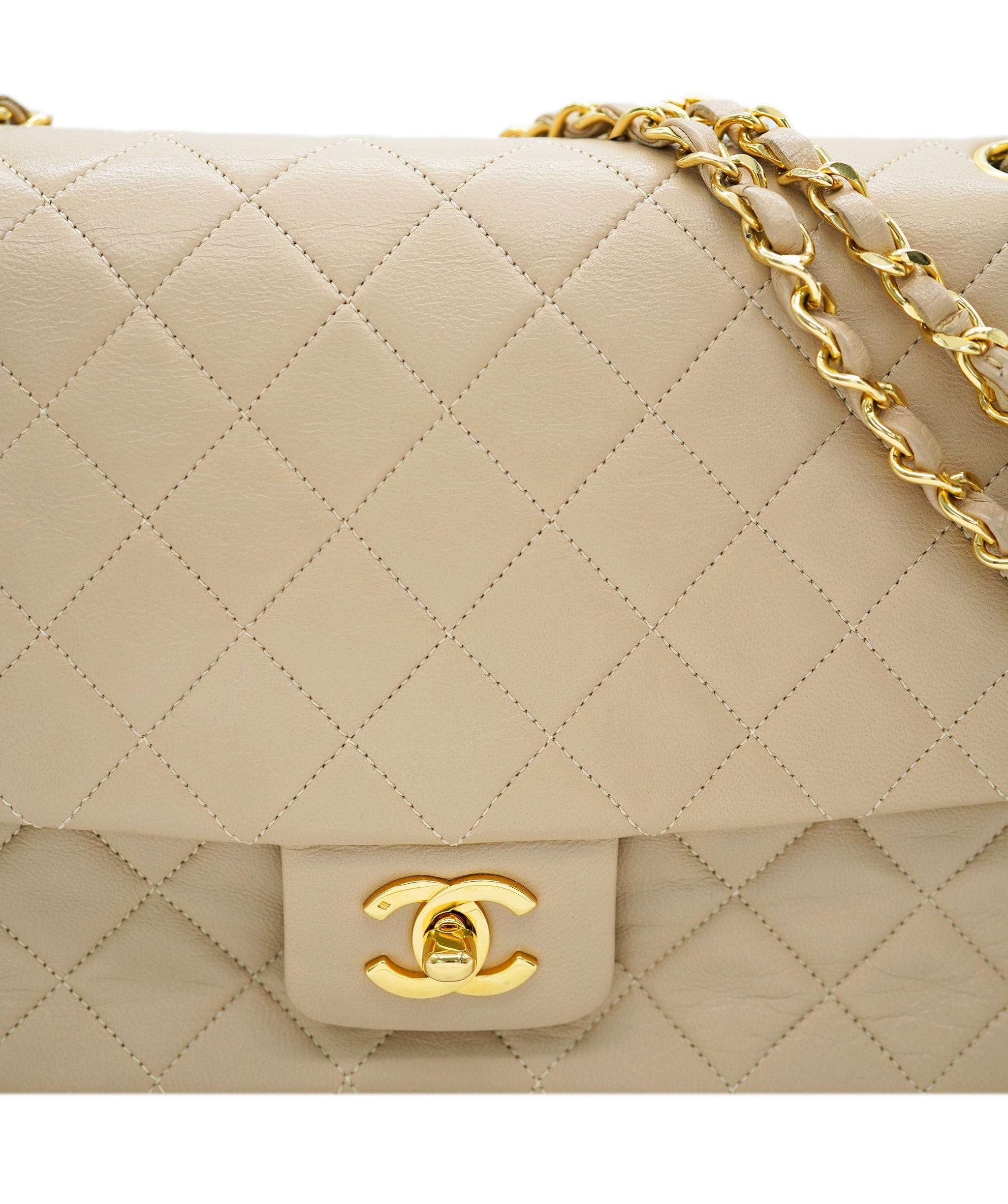 Chanel CHANEL VINTAGE MATELASSE CHAIN SHOULDER BAG BEIGE LAMB SKIN DBXS0023