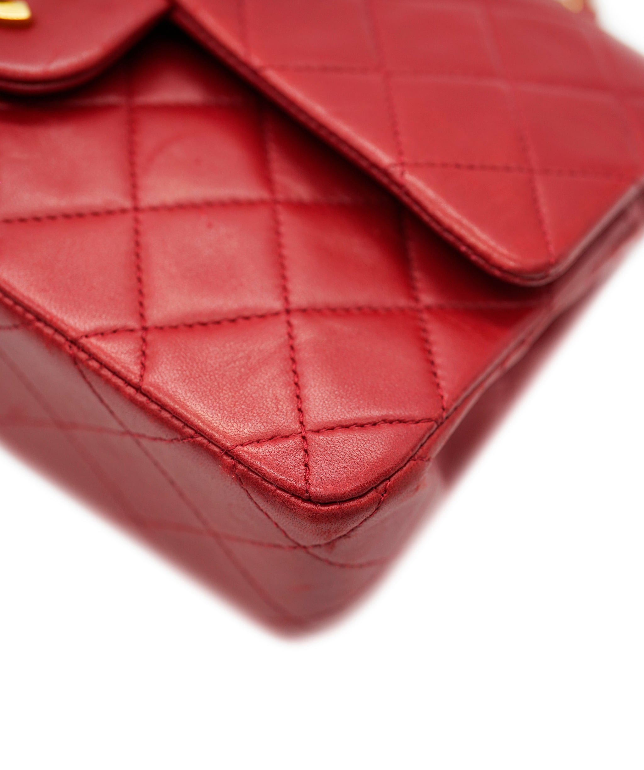 Chanel Chanel Vintage Red Small Classic Flap DBXS0004