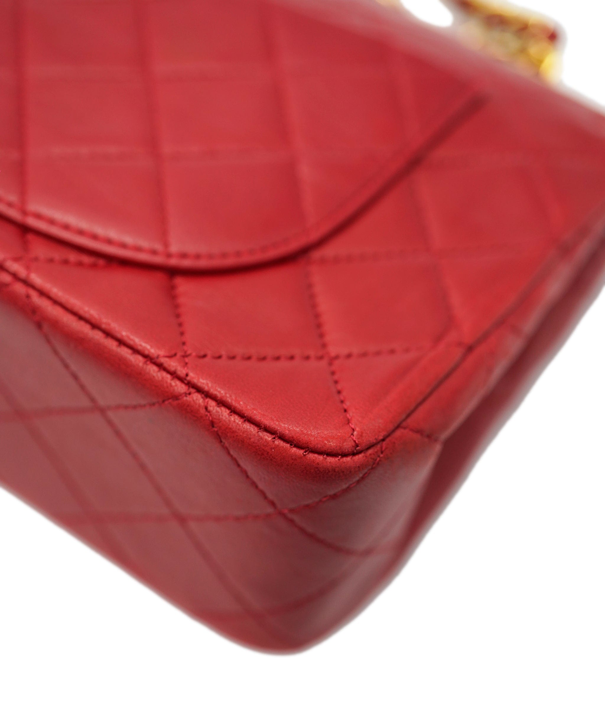 Chanel Chanel Vintage Red Small Classic Flap DBXS0004