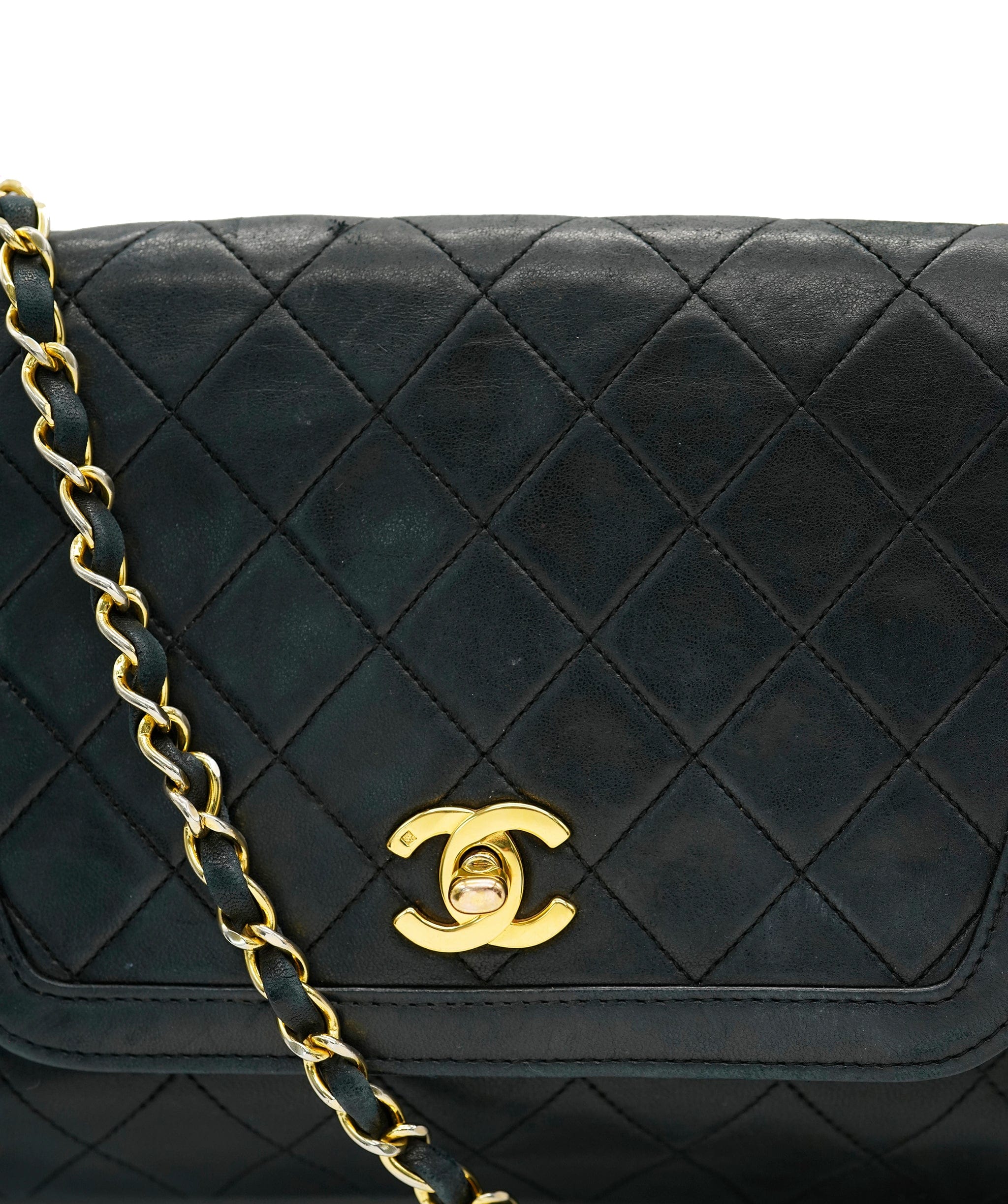 Chanel Chanel Vintage Trapeze bag GHW  ALC1589