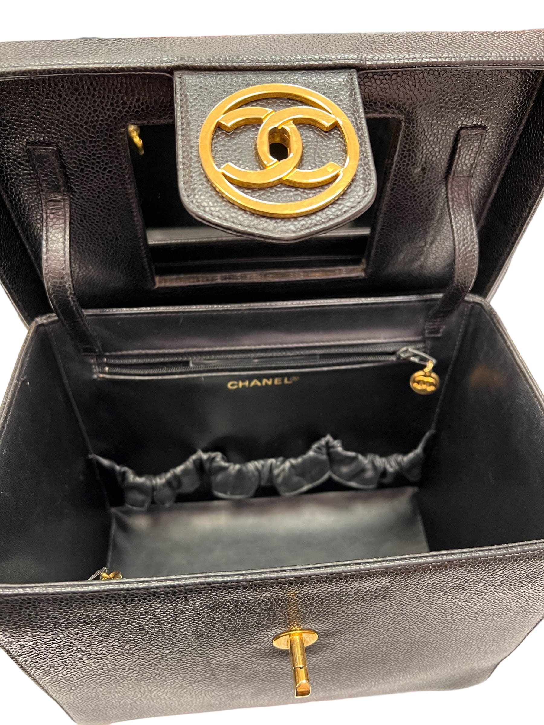 Chanel Chanel Vintage Vanity Black Caviar GHW SKC1581