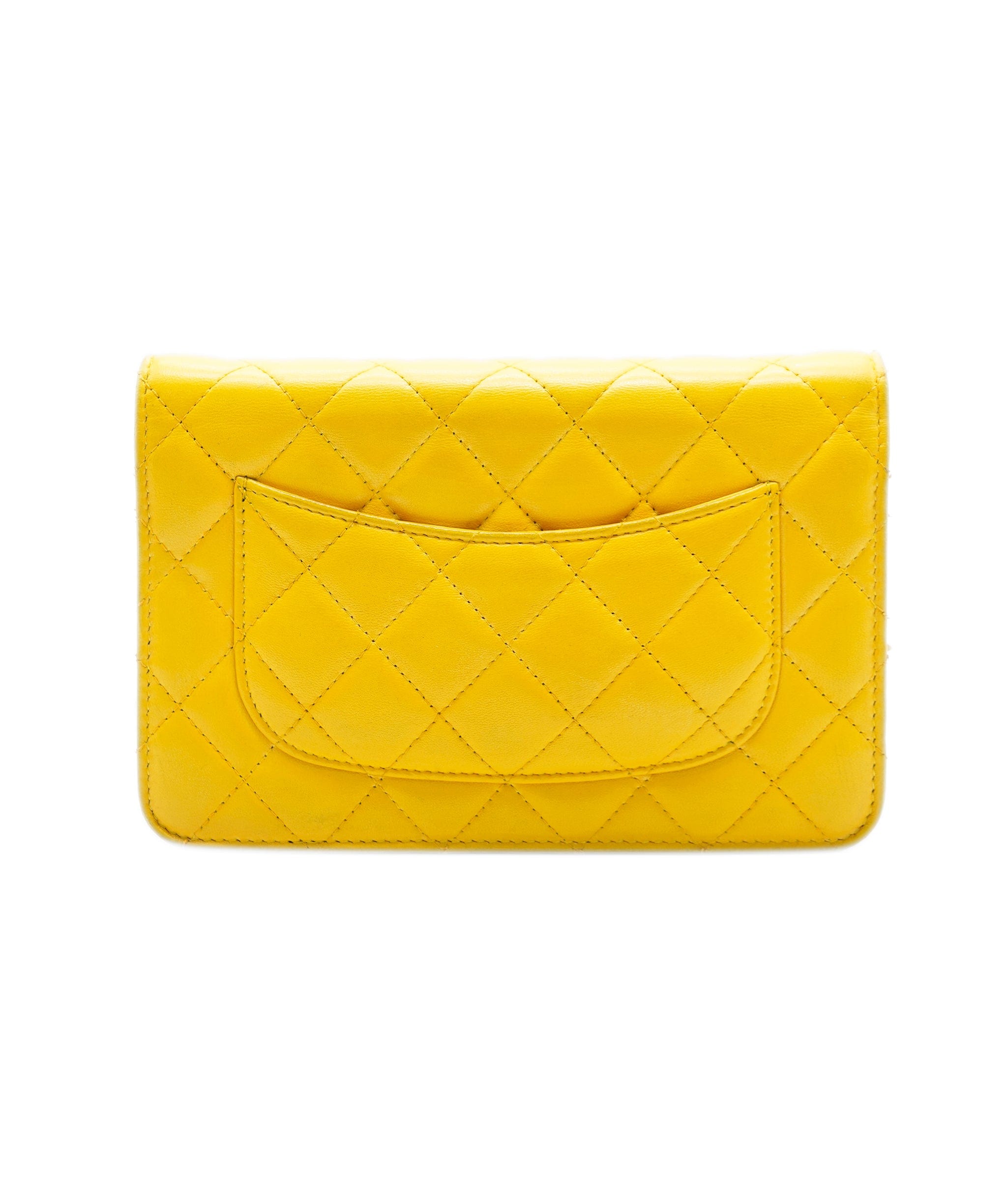 Chanel Chanel WOC yellow AVC1960