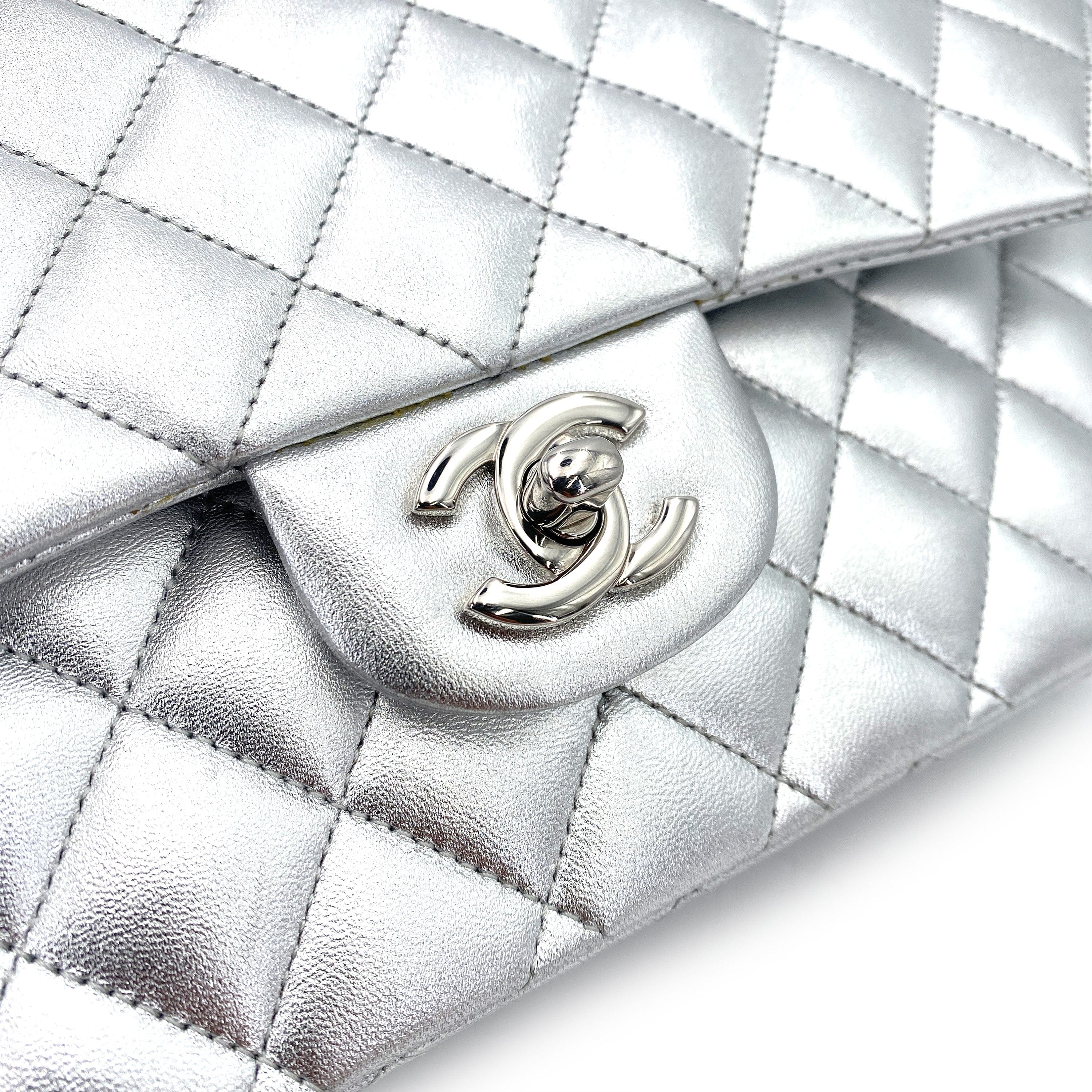 Chanel Chanel Classic Flap Medium Metallic Silver Lambskin SHW #13 90245570