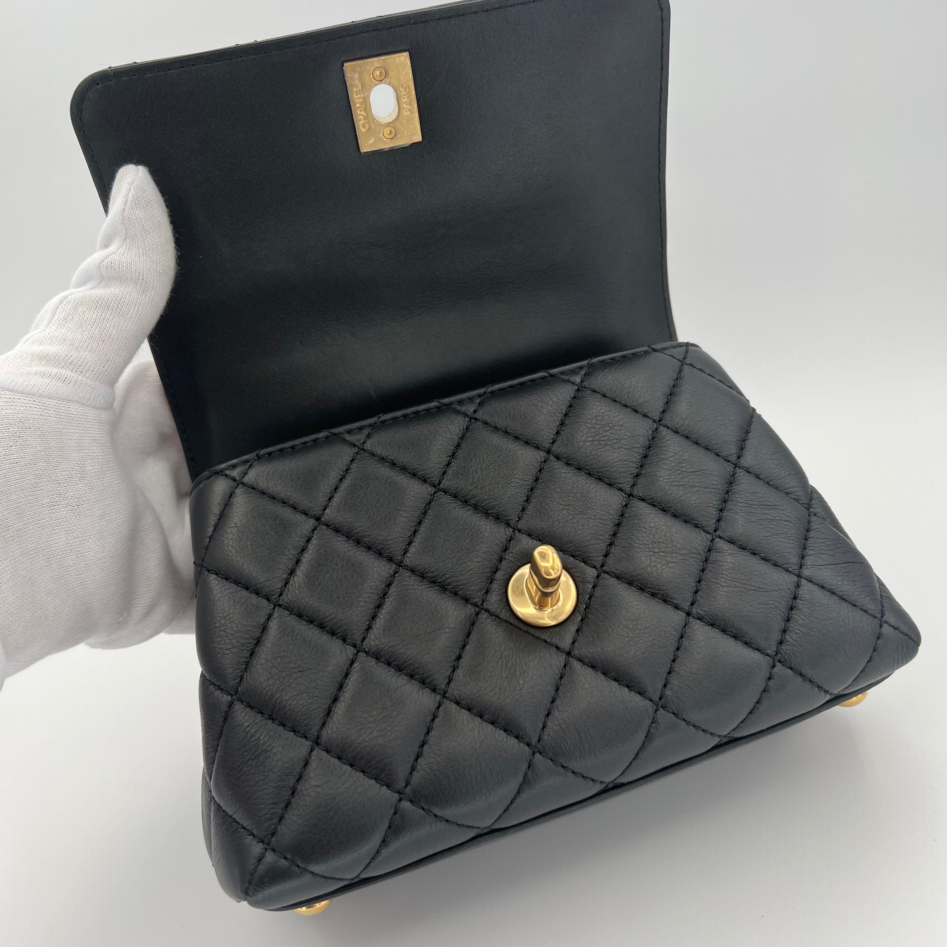 Chanel CHANEL COCO HANDLE 2WAY BAG BLACK LAMB SKIN BIJOUSTONE 90204620