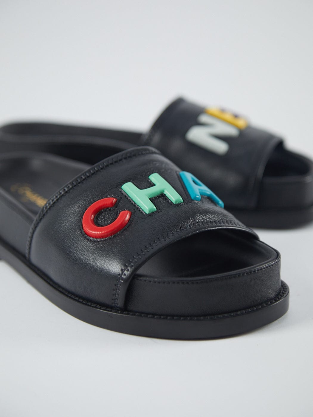 Chanel CHANEL SLIDE SANDALS Black with Multicolour Logo - Size 37