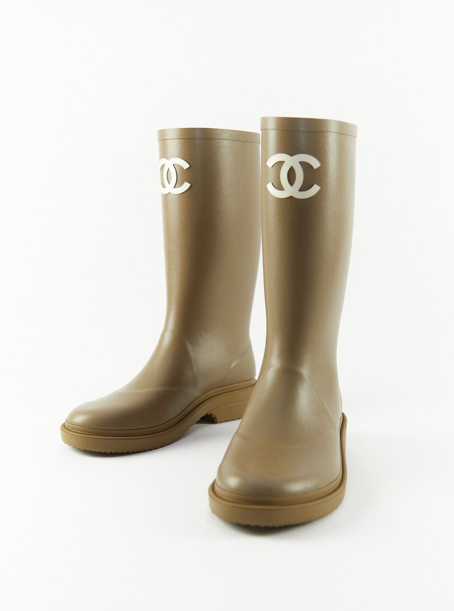 Chanel CHANEL WELLIES Khaki - Size 38