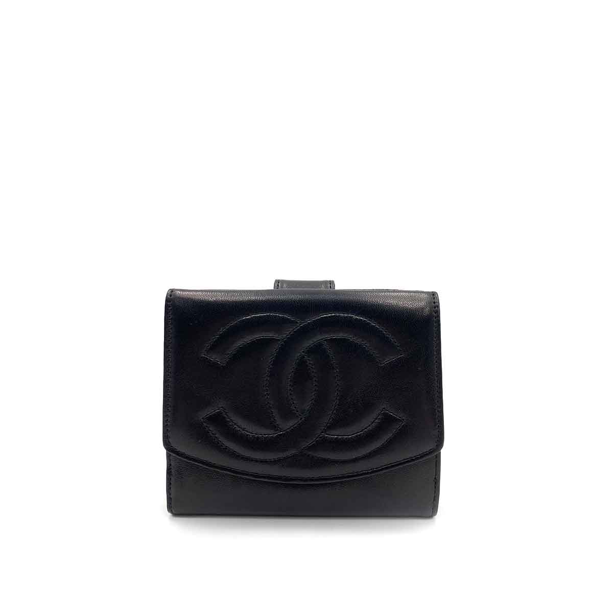 Chanel CHANEL VINTAGE BIFOLD COMPACT WALLET BLACK LAMB SKIN 90214009 DXBS0136