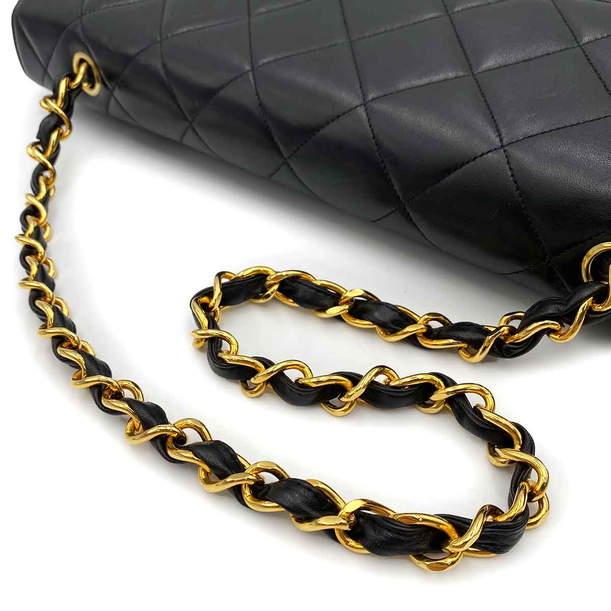 Chanel CHANEL VINTAGE BIG COCO MATELASSE CHAIN SHOULDER BAG BLACK LAMB SKIN 90234550