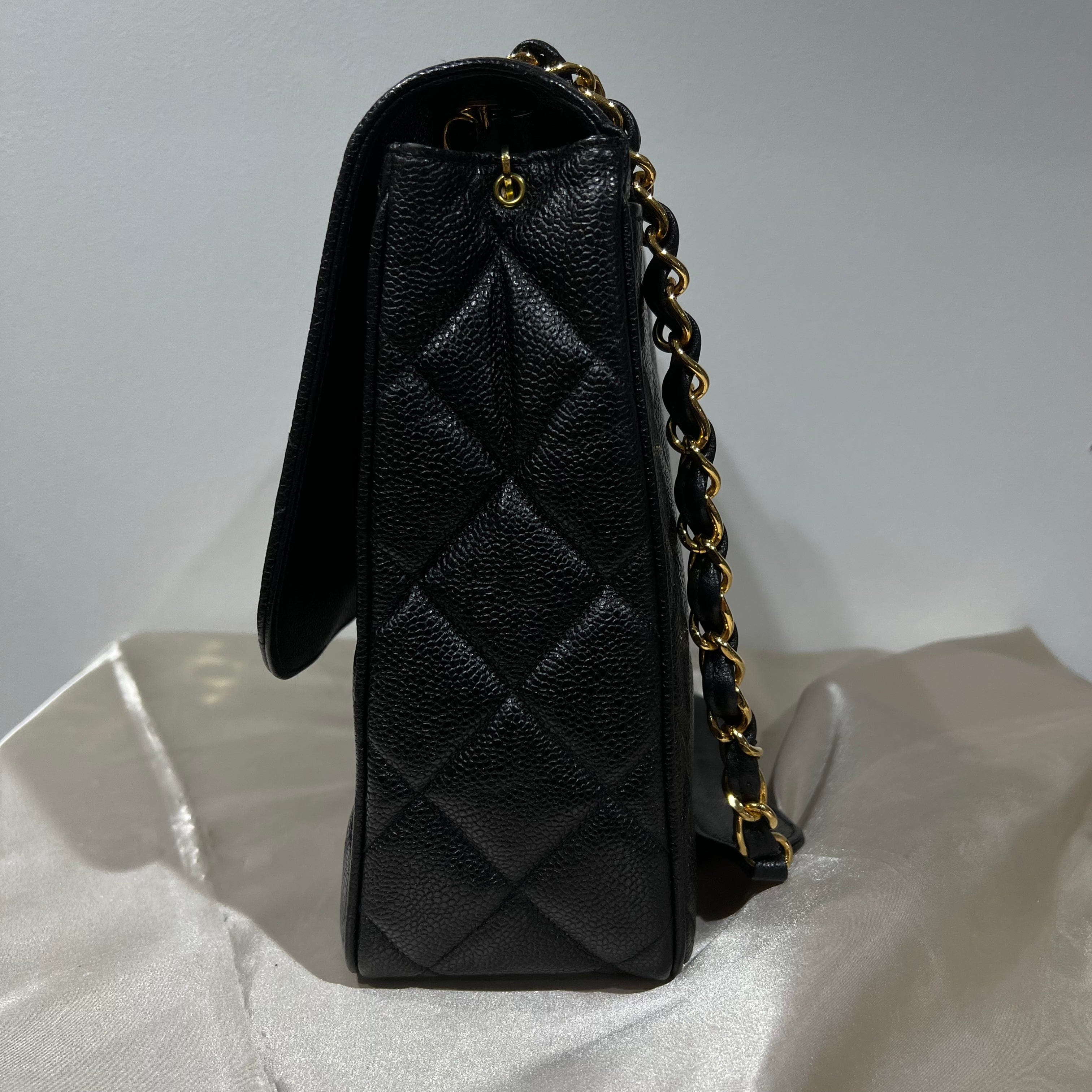 Chanel CHANEL VINTAGE BIG COCO SHOULDER BLACK CAVIAR SKIN 90207759