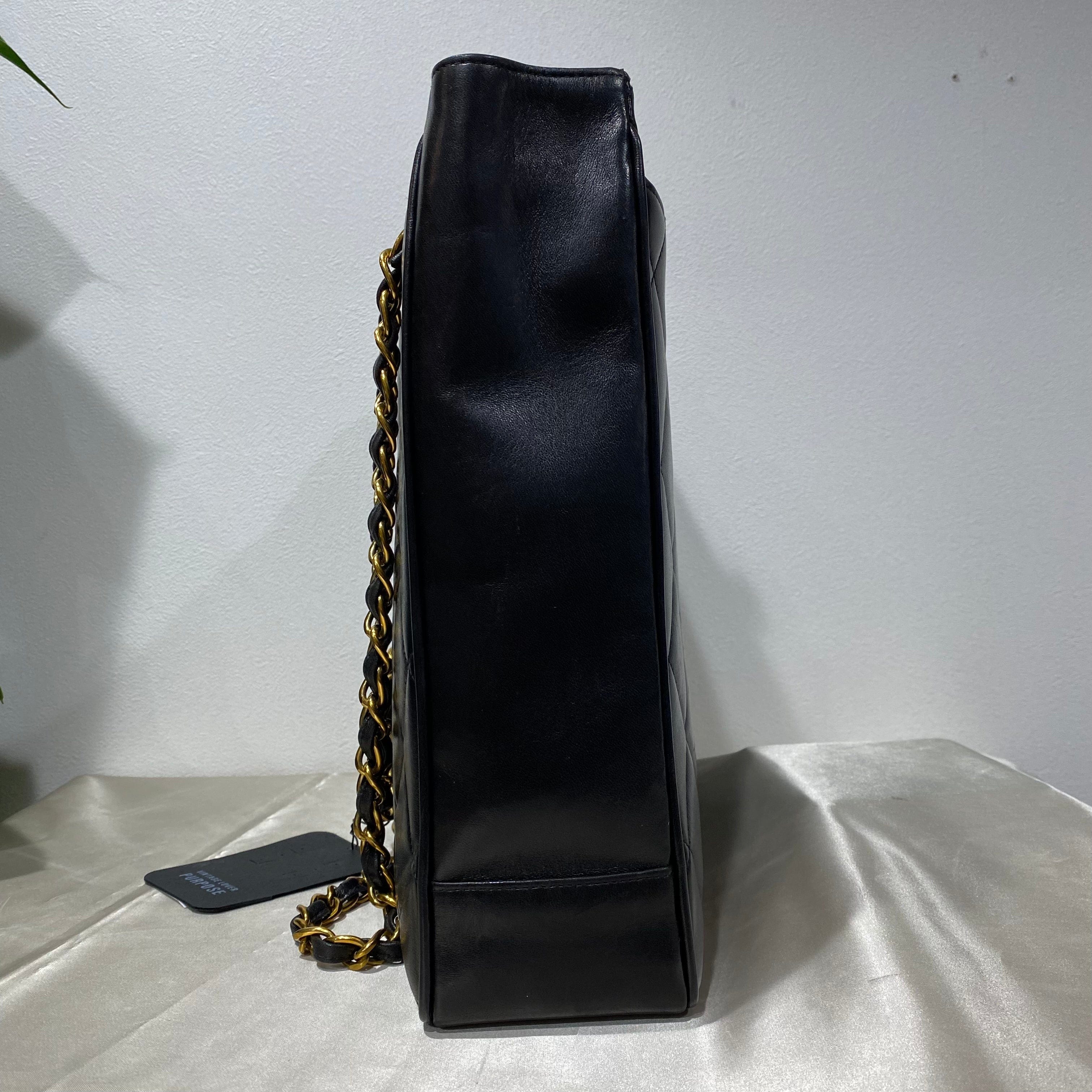 Chanel CHANEL VINTAGE CHAIN TOTE BLACK LAMB SKIN 90197607