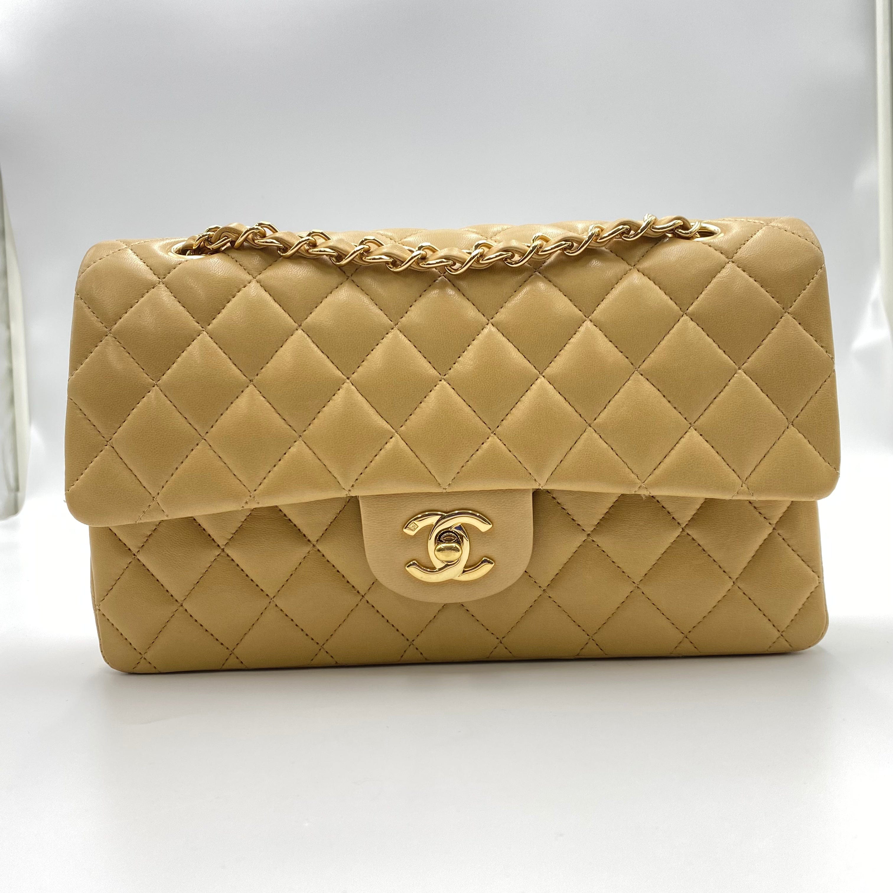 chanel CHANEL VINTAGE CLASSIC FLAP MEDIUM CHAIN SHOULDER BAG BEIGE LAMB SKIN 90188212