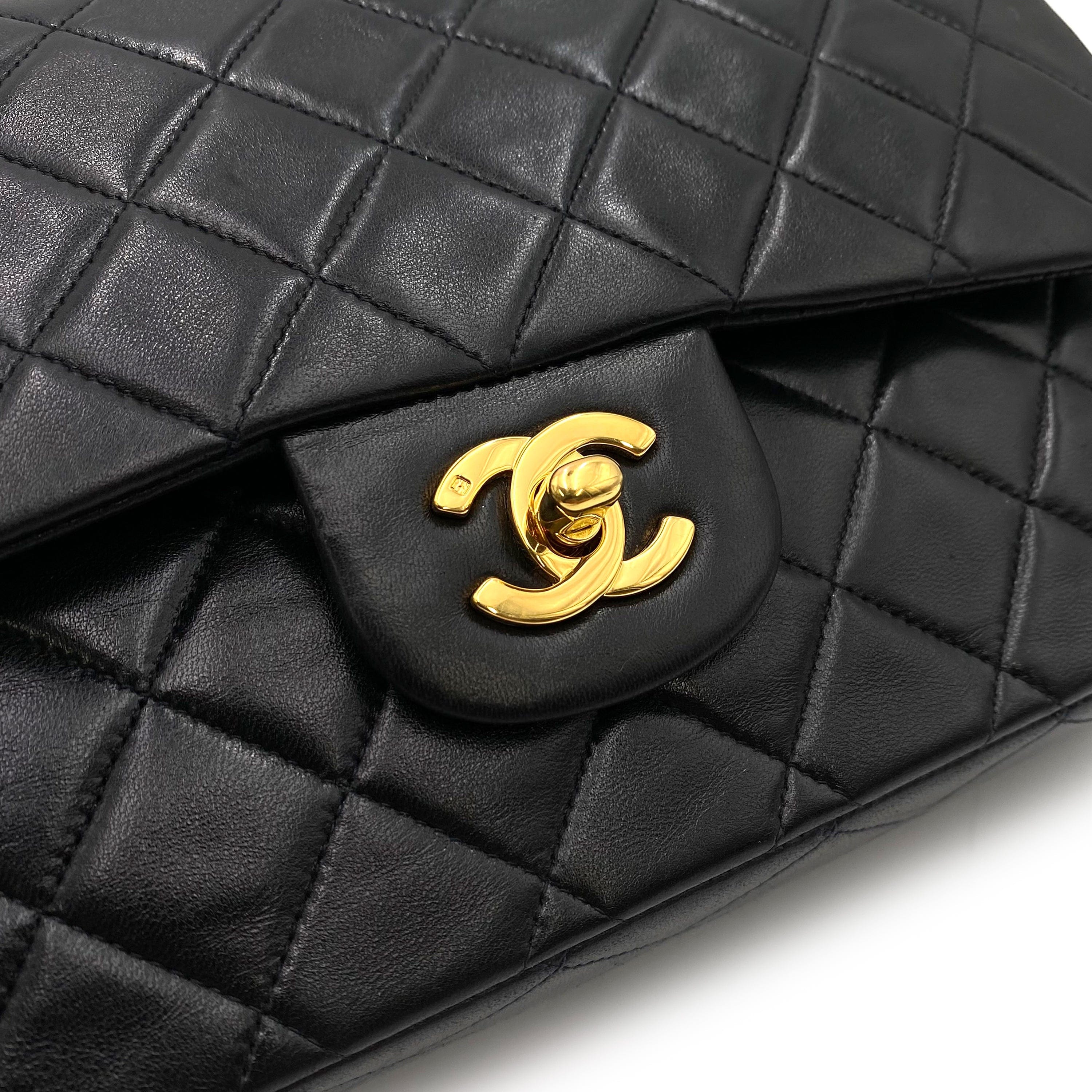 Chanel CHANEL VINTAGE CLASSIC FLAP MEDIUM CHAIN SHOULDER BAG BLACK LAMB SKIN 90233164