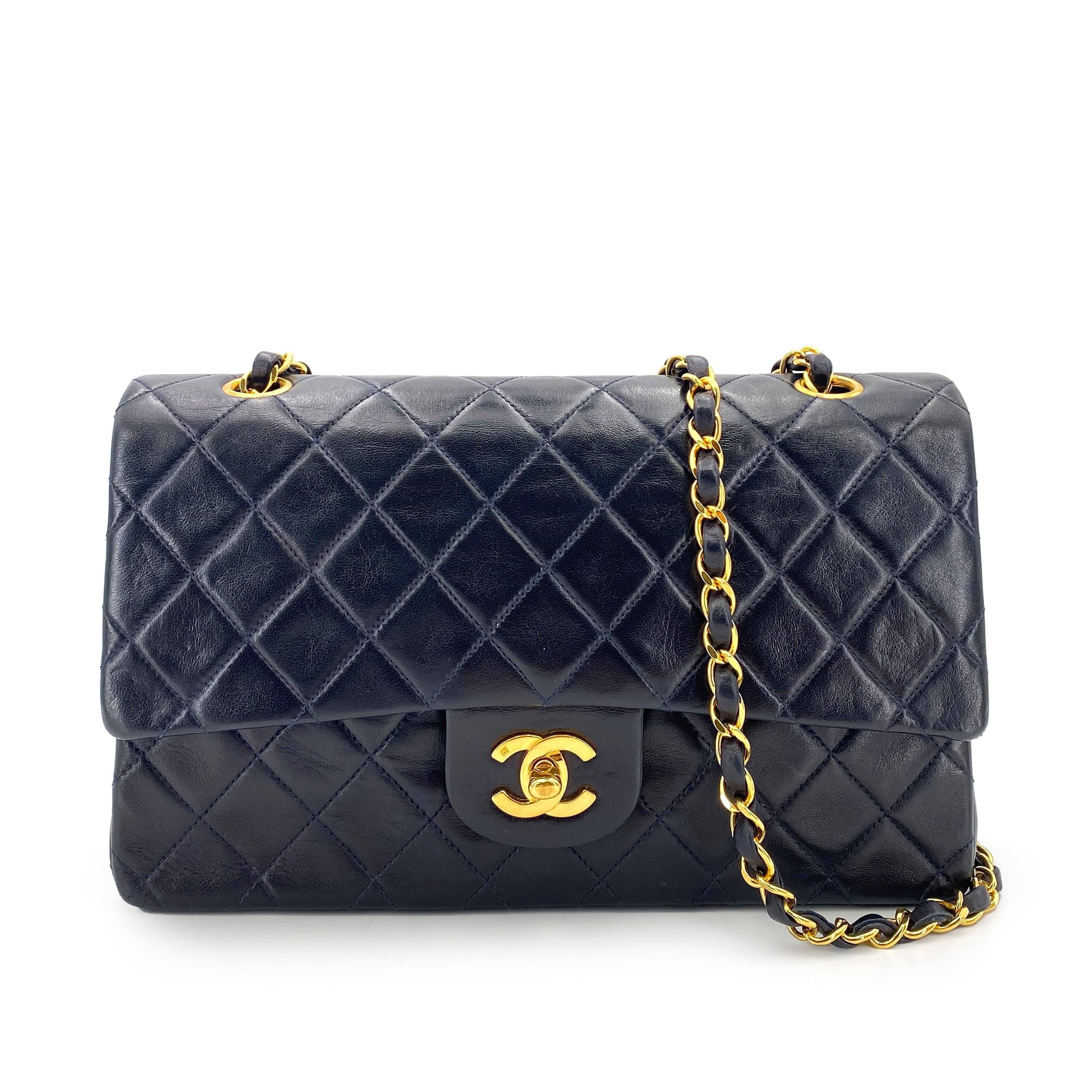 chanel CHANEL VINTAGE CLASSIC FLAP MEDIUM CHAIN SHOULDER BAG NAVY LAMB SKIN 90248126