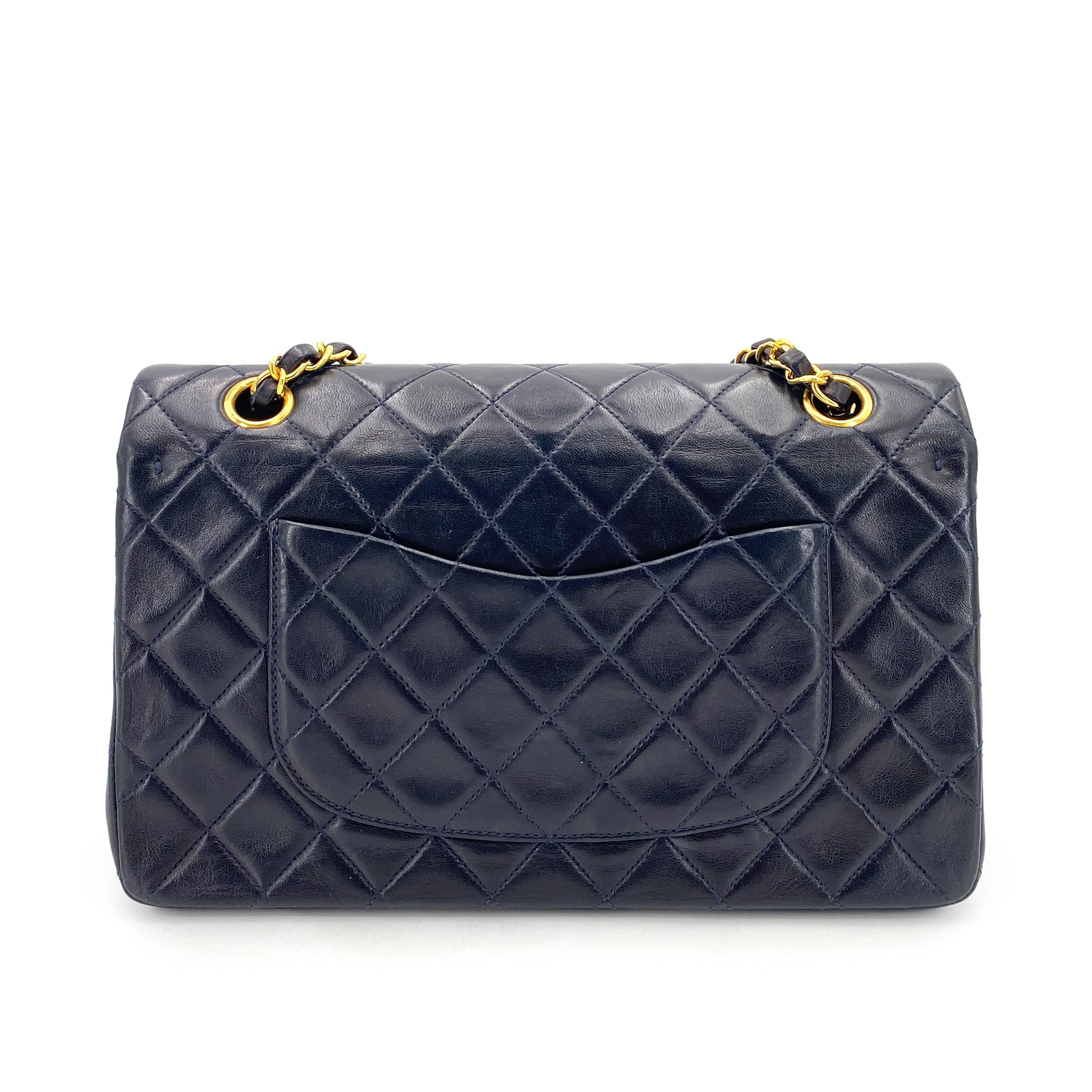 chanel CHANEL VINTAGE CLASSIC FLAP MEDIUM CHAIN SHOULDER BAG NAVY LAMB SKIN 90248126