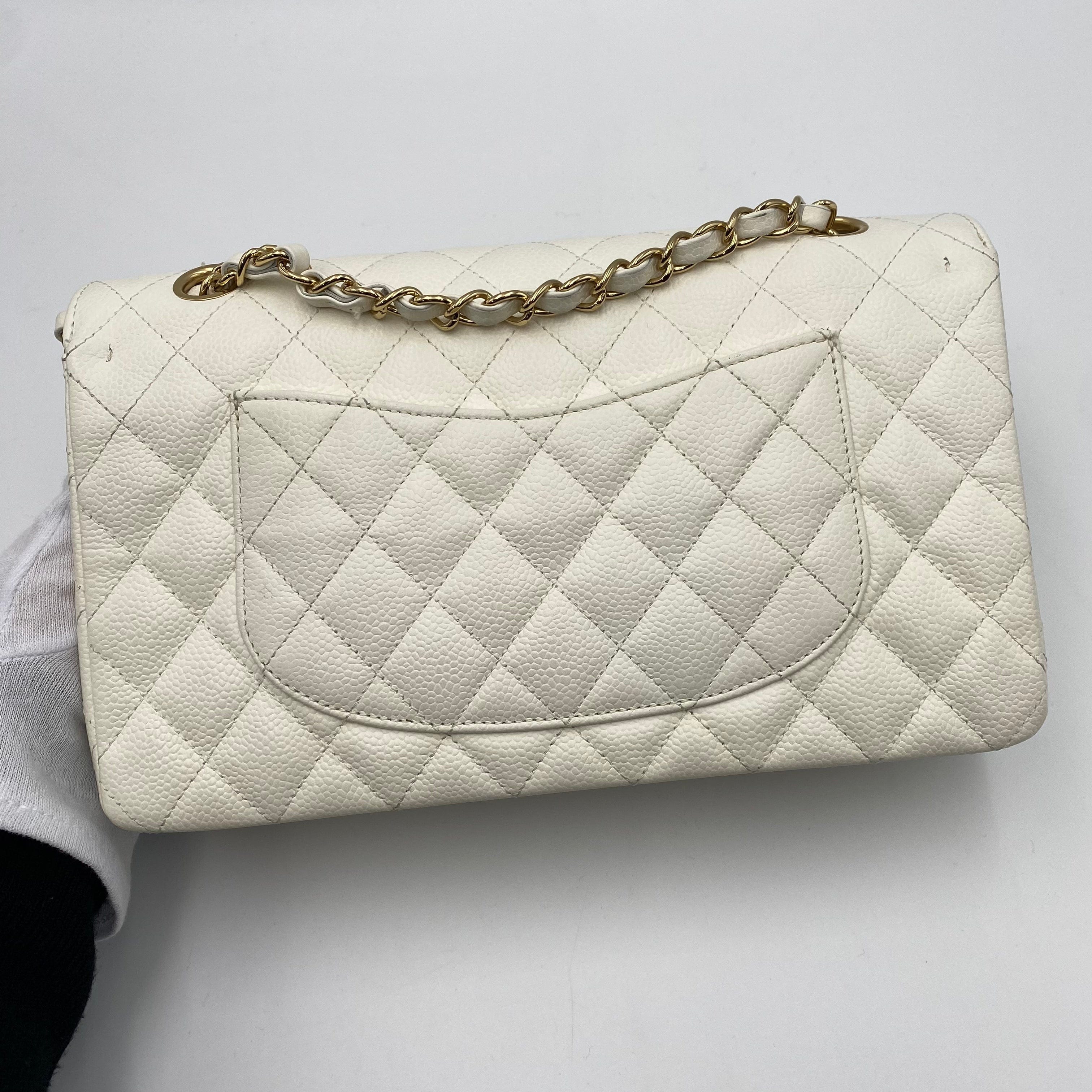 Chanel CHANEL VINTAGE CLASSIC FLAP MEDIUM CHAIN SHOULDER BAG white CAVIAR SKIN 90219634