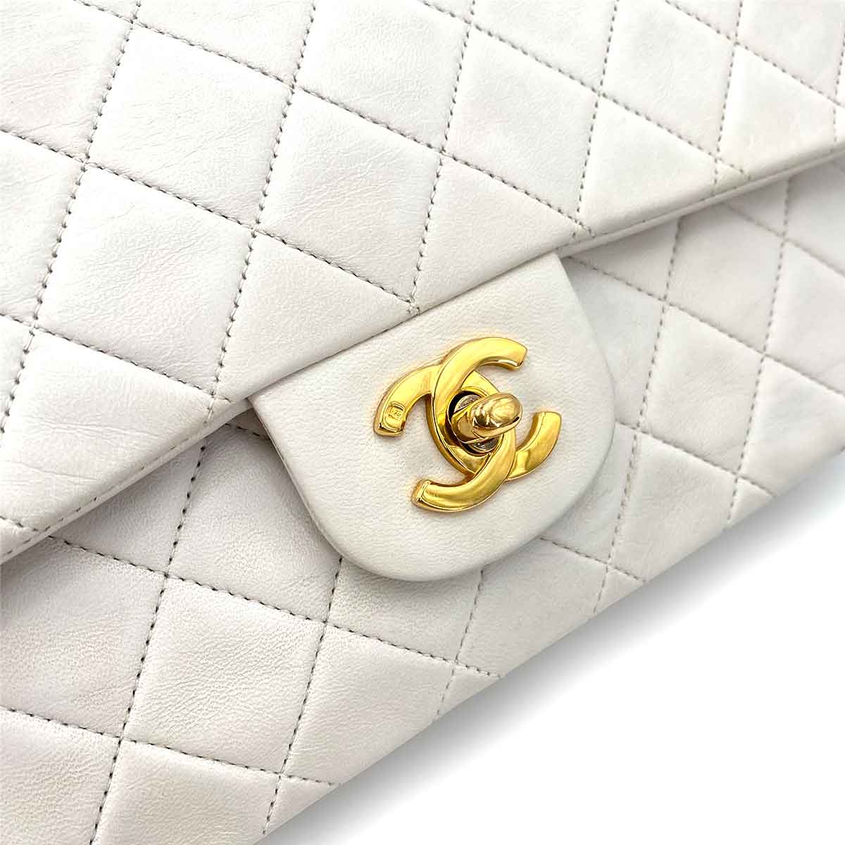 Chanel Chanel Vintage Classic Flap Medium White Lambskin GHW #1 90239100