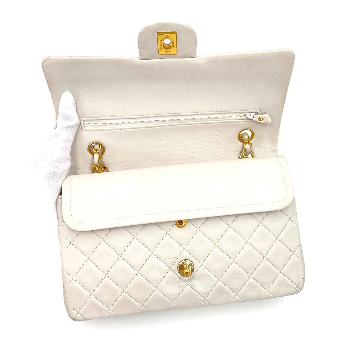 Chanel Chanel Vintage Classic Flap Medium White Lambskin GHW #1 90239100