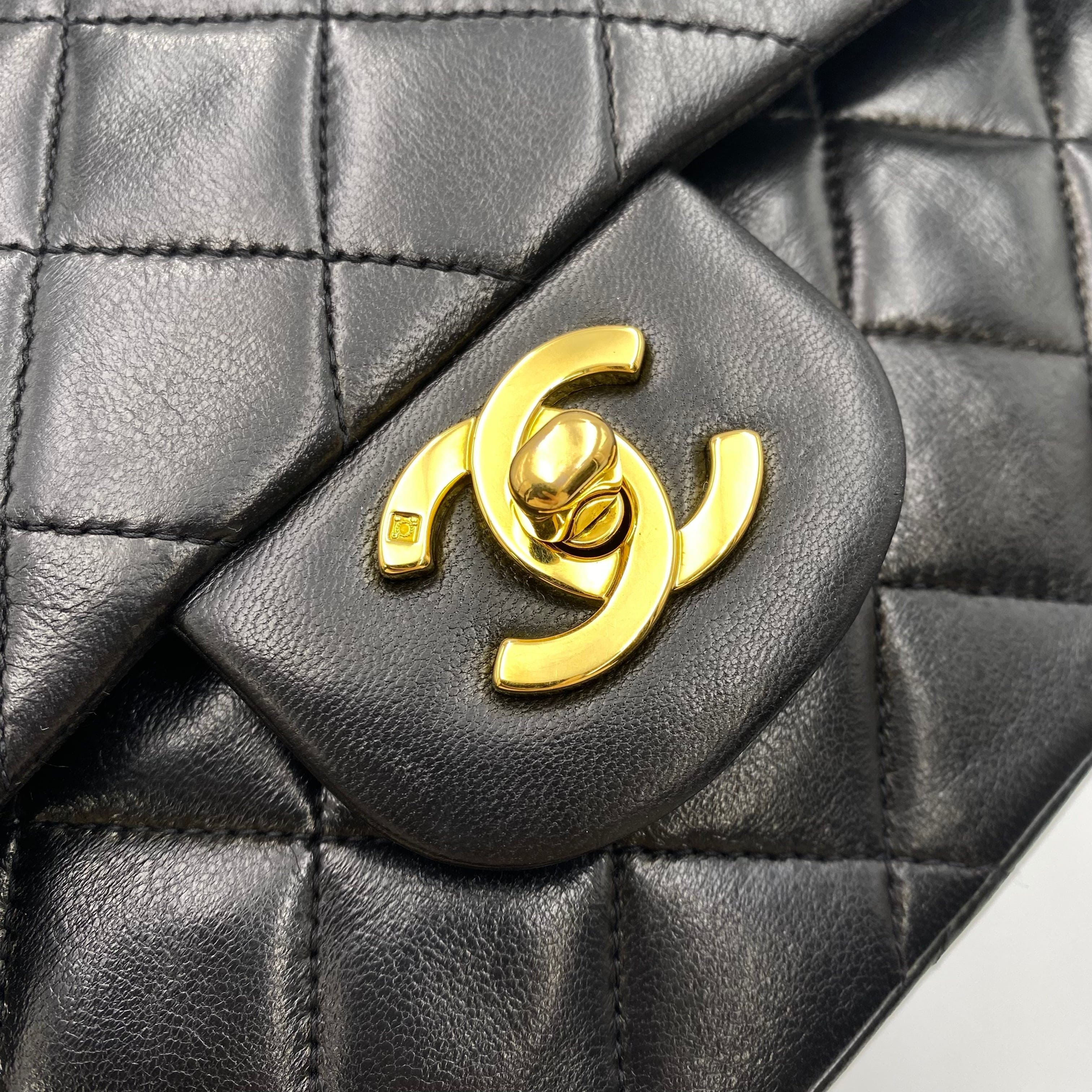 Chanel CHANEL VINTAGE CLASSIC FLAP SMALL CHAIN SHOULDER BAG BLACK LAMB SKIN