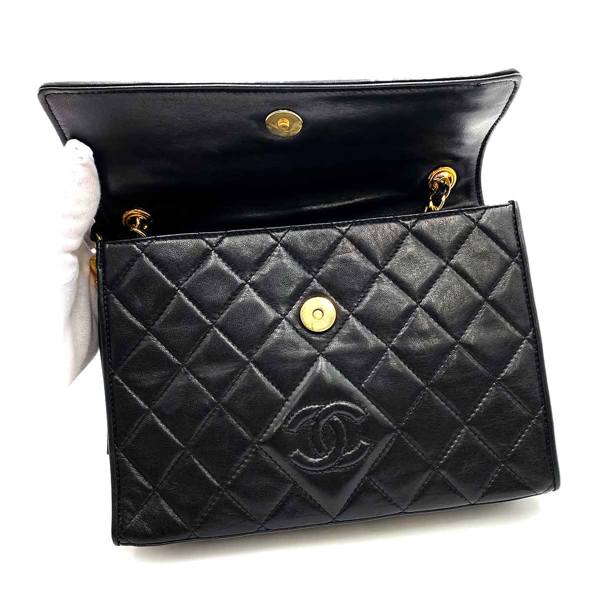 Chanel Chanel Vintage Crossbody Black Lambskin GHW 90231632