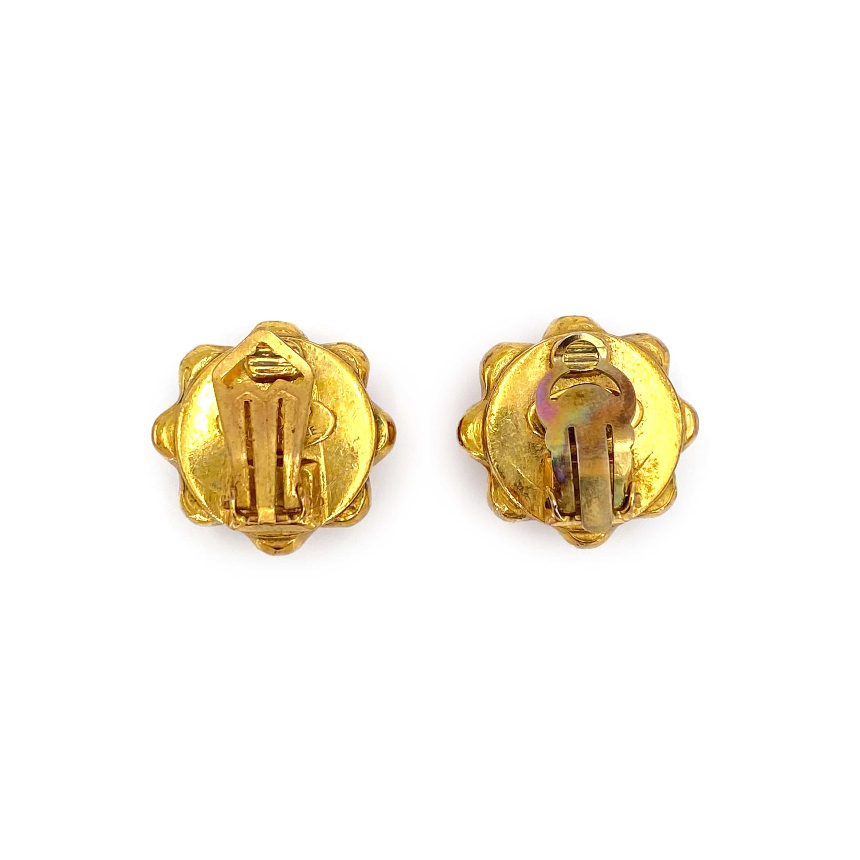 Chanel Chanel Vintage Earrings (Clip-On) CC Red 90241333