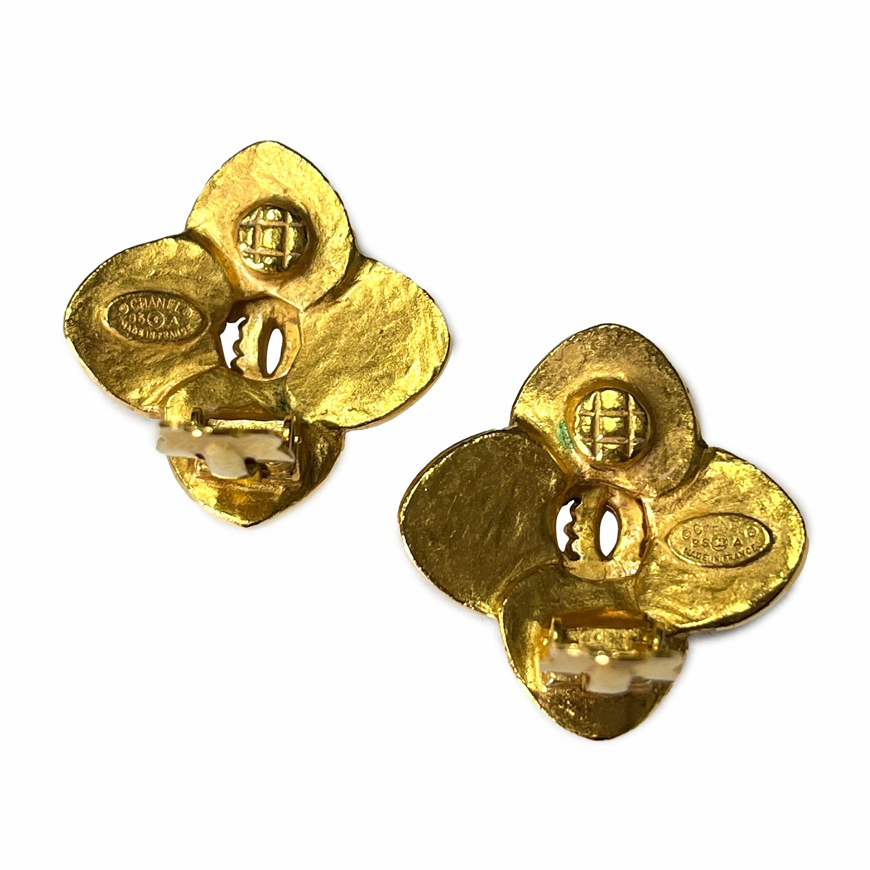 Chanel Chanel Vintage Earrings (Clip-On) Clover 96A 90213261